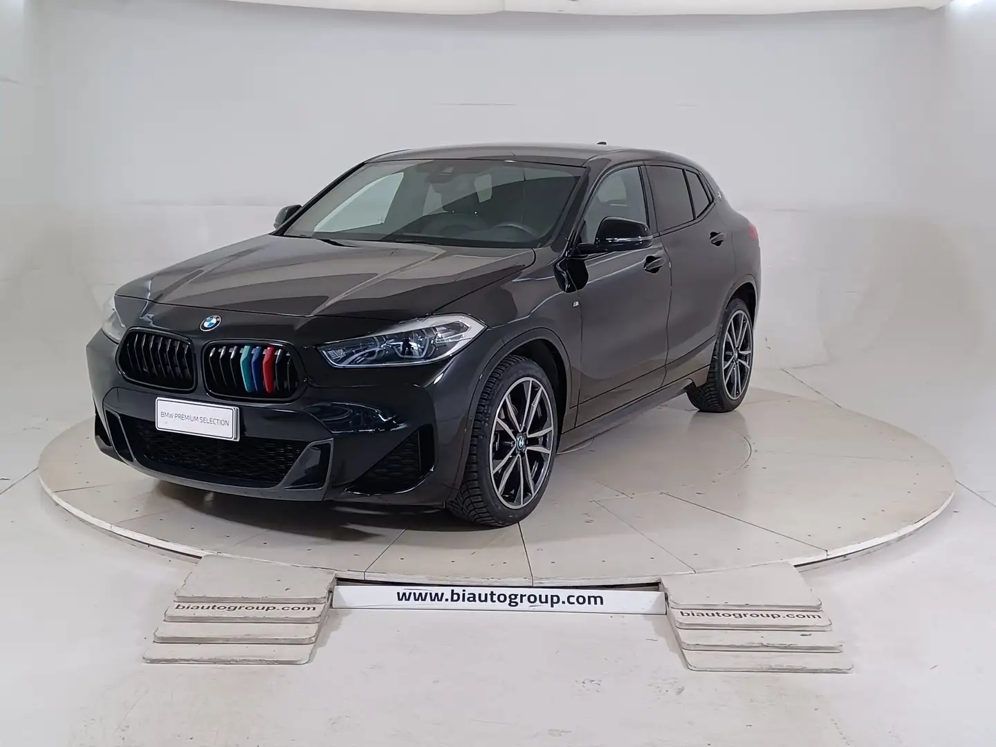 BMW X2 M F39 Benzina sdrive18i M Mesh Edition 136cv auto Fekete - 1