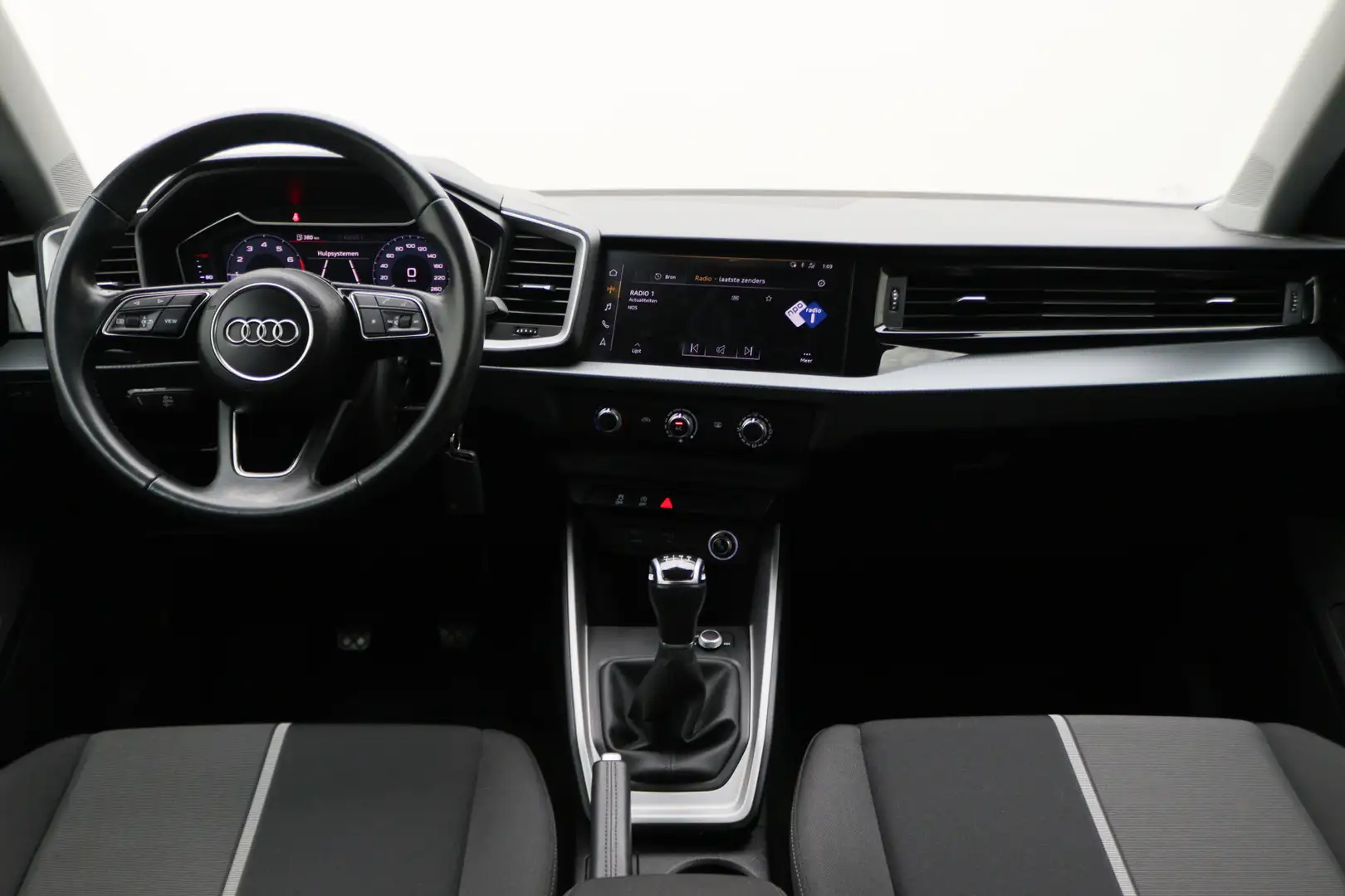 Audi A1 Sportback 25 TFSI Pro Line Virtual Cockpit, Apple Noir - 2