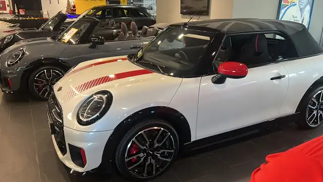 MINI Cooper S Cabrio Aut. John Works