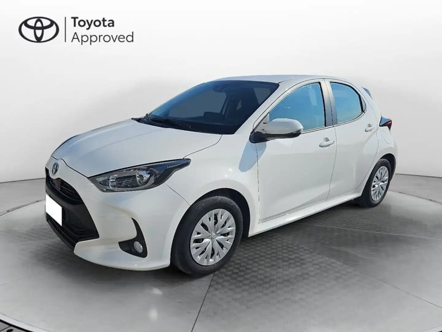 Toyota Yaris 1.5 Hybrid 5 porte Active Wit - 1