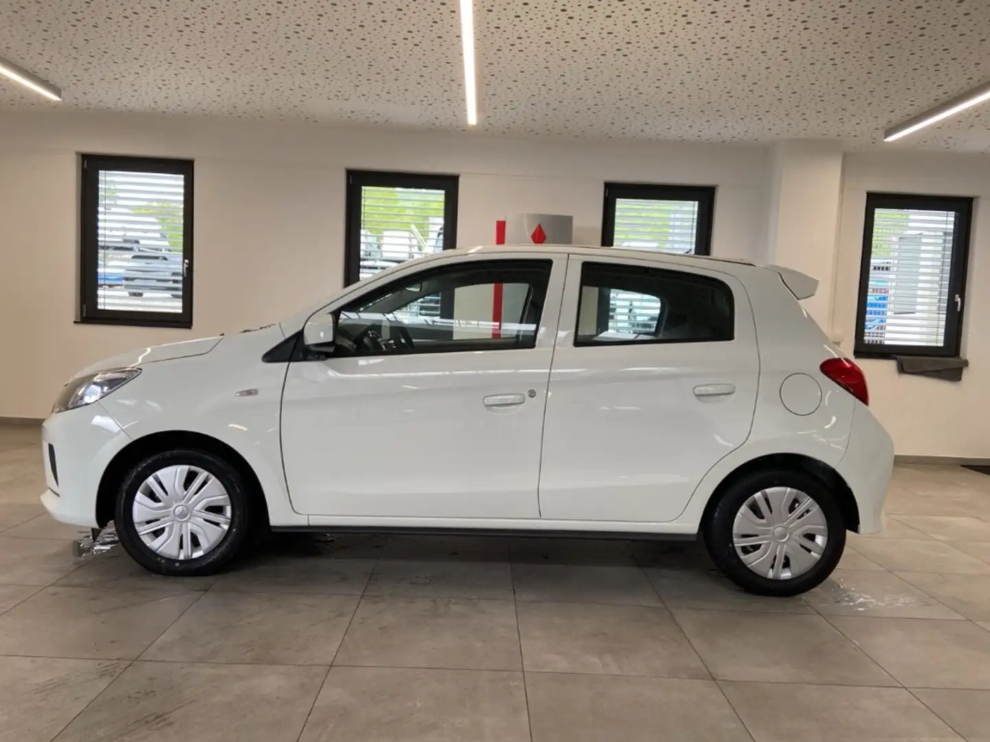 Mitsubishi Space Star 1.2 Select KLIMAANLAGE DAB Weiß - 2