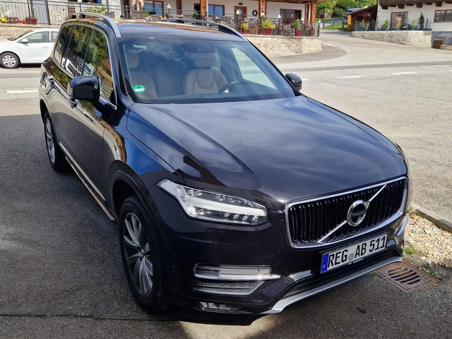 Volvo XC90 XC90 D4 Geartronic Inscription Schwarz - 1
