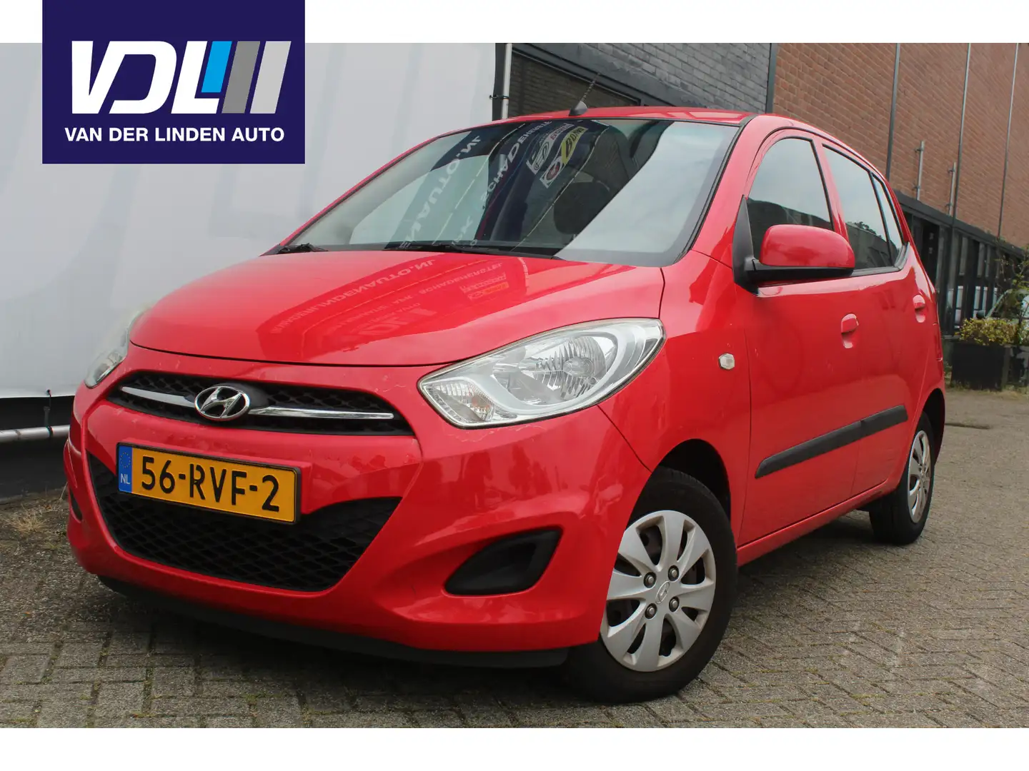 Hyundai i10 1.1 i-Drive Elek. ramen Rot - 1
