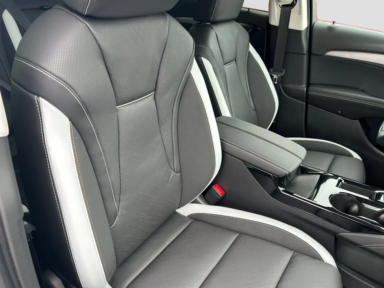 Buick Envision снимка Buick Envision