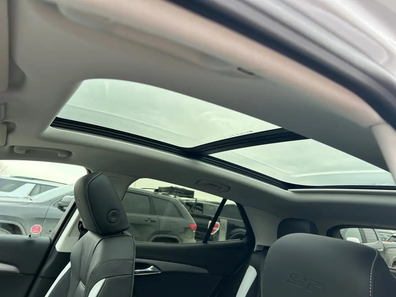 Buick Envision снимка Buick Envision