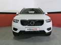 Volvo XC40 1.5 163CV T3 Momentum Core Weiß - thumbnail 2