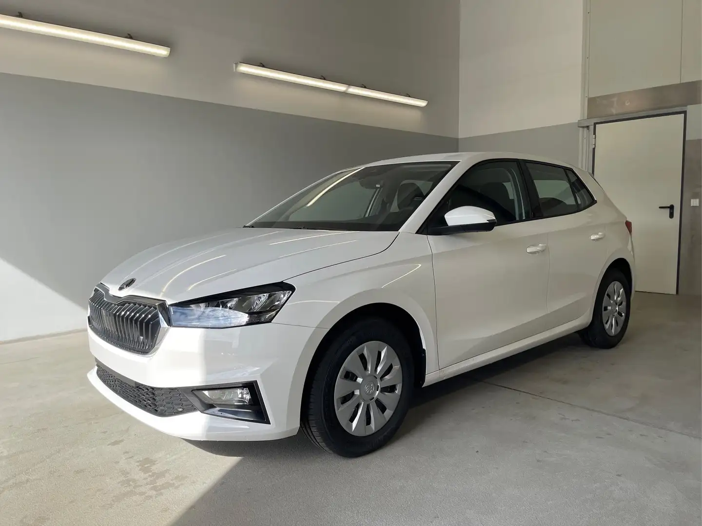 Skoda Fabia 115PS GV5+Sitzheiz+AppConnect+LED+Armlehne+Touc... Weiß - 1