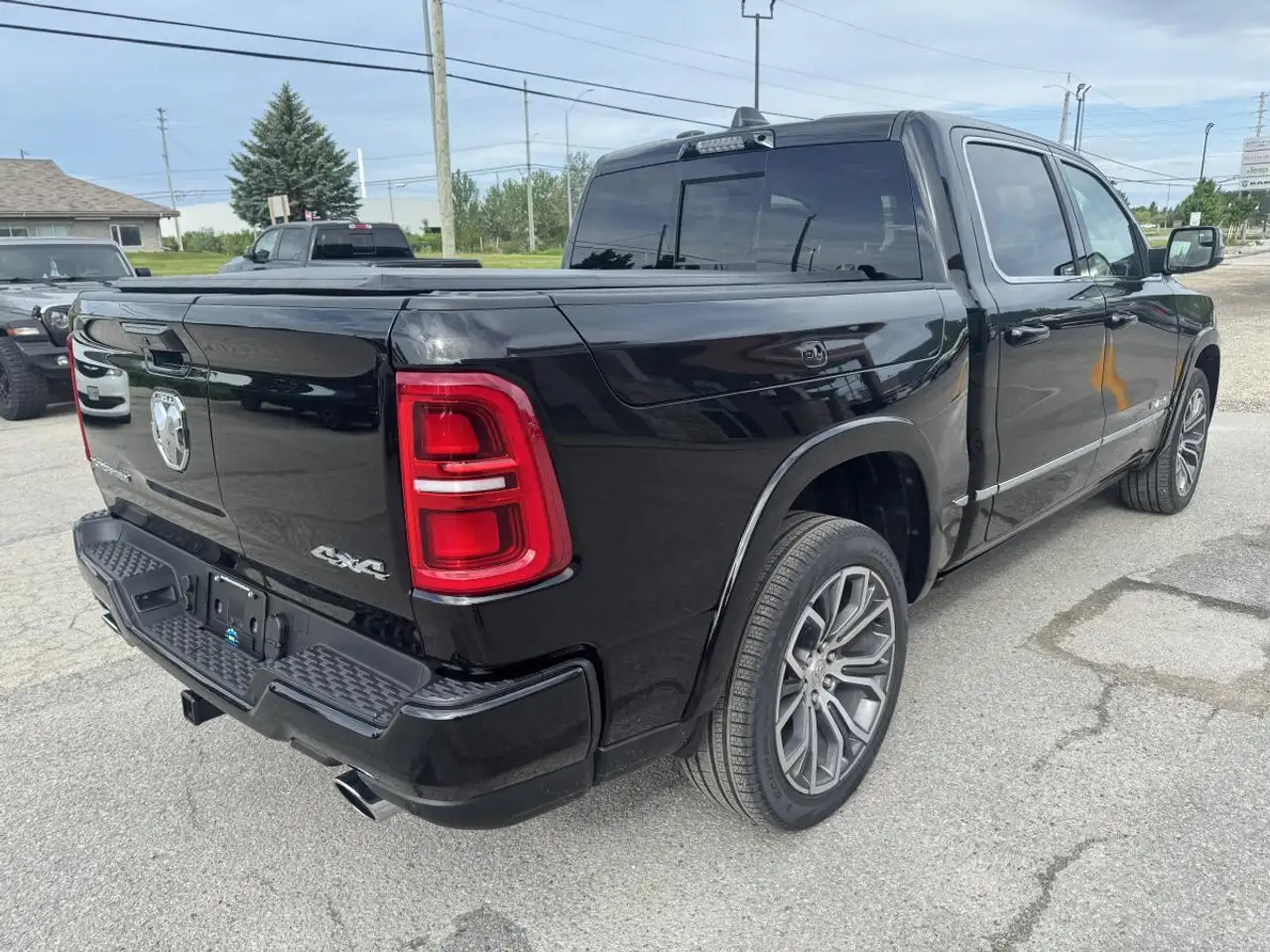 RAM 1500 снимка RAM 1500