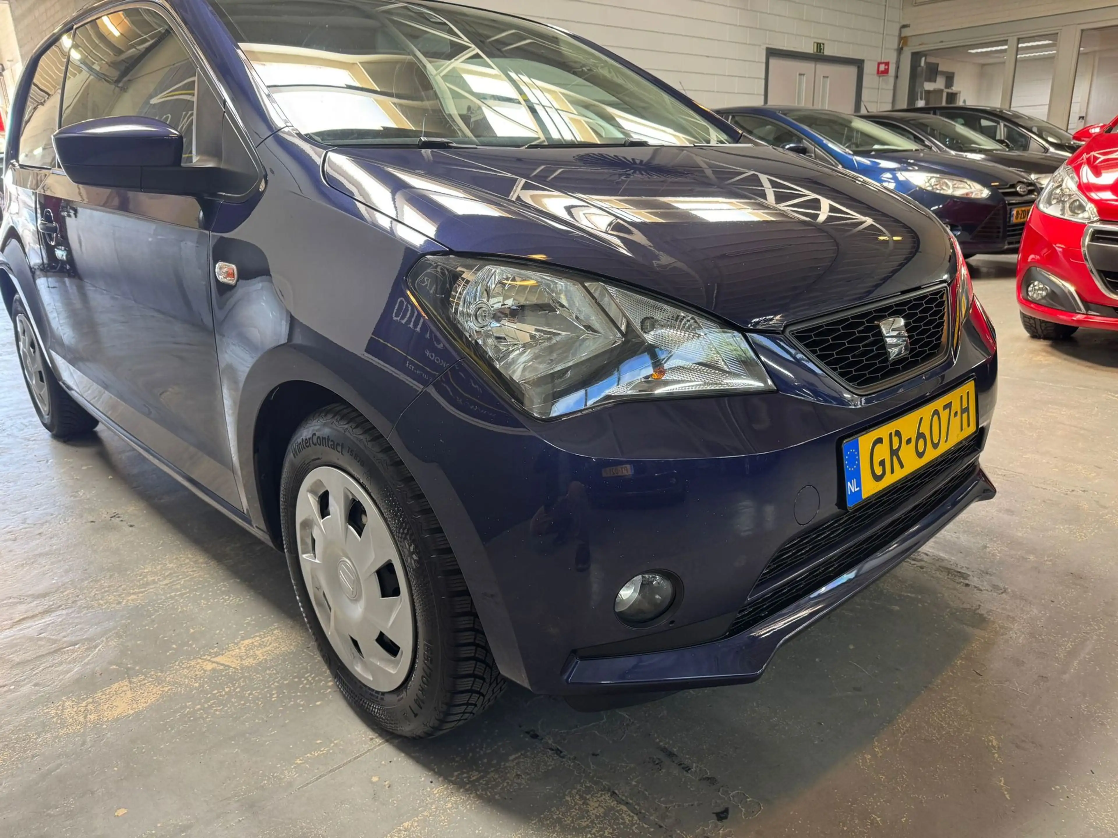SEAT Mii 1.0 Sport Connect — photo 10