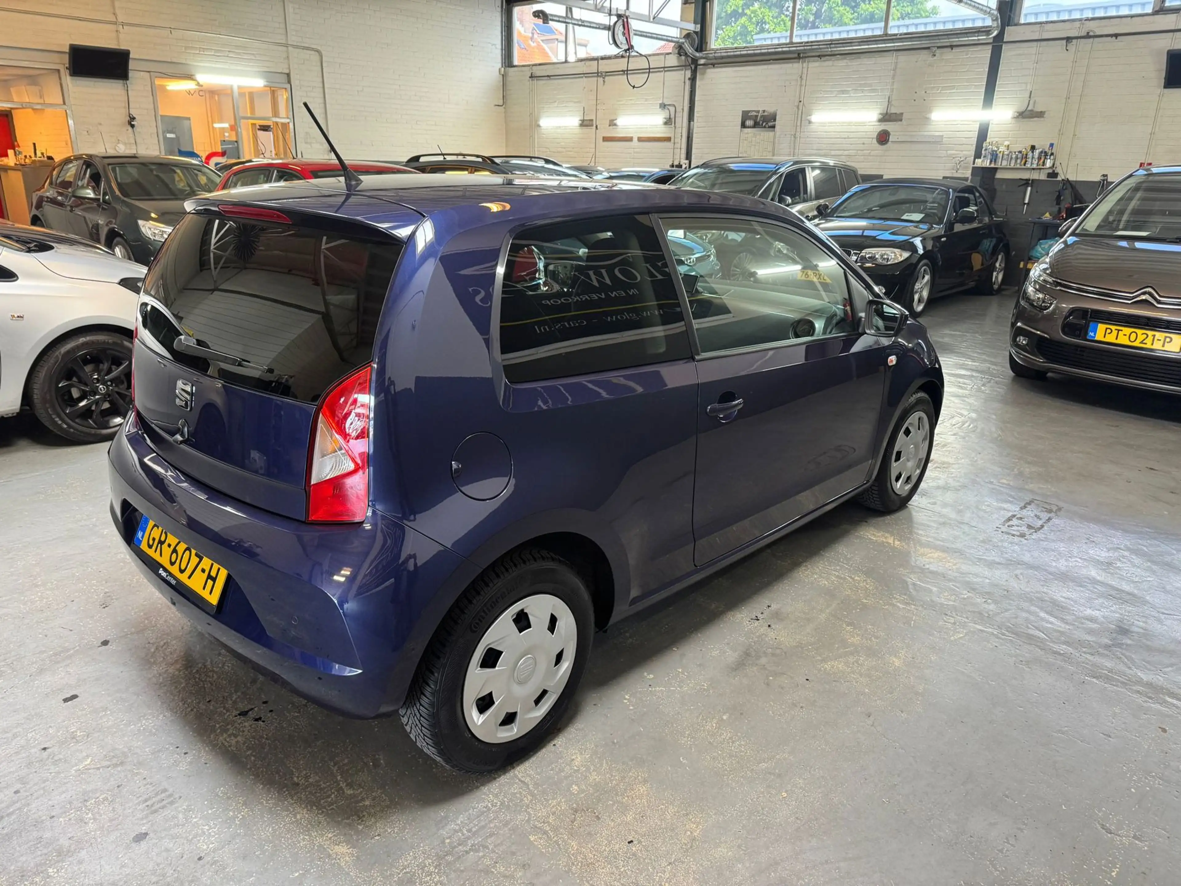 SEAT Mii 1.0 Sport Connect — photo 7