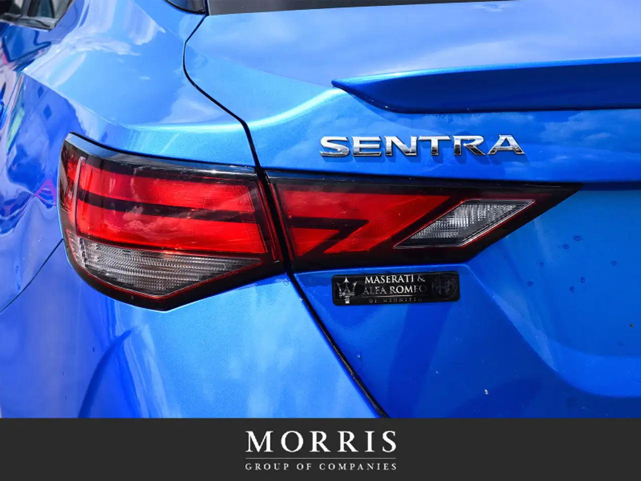 Nissan Sentra снимка Nissan Sentra