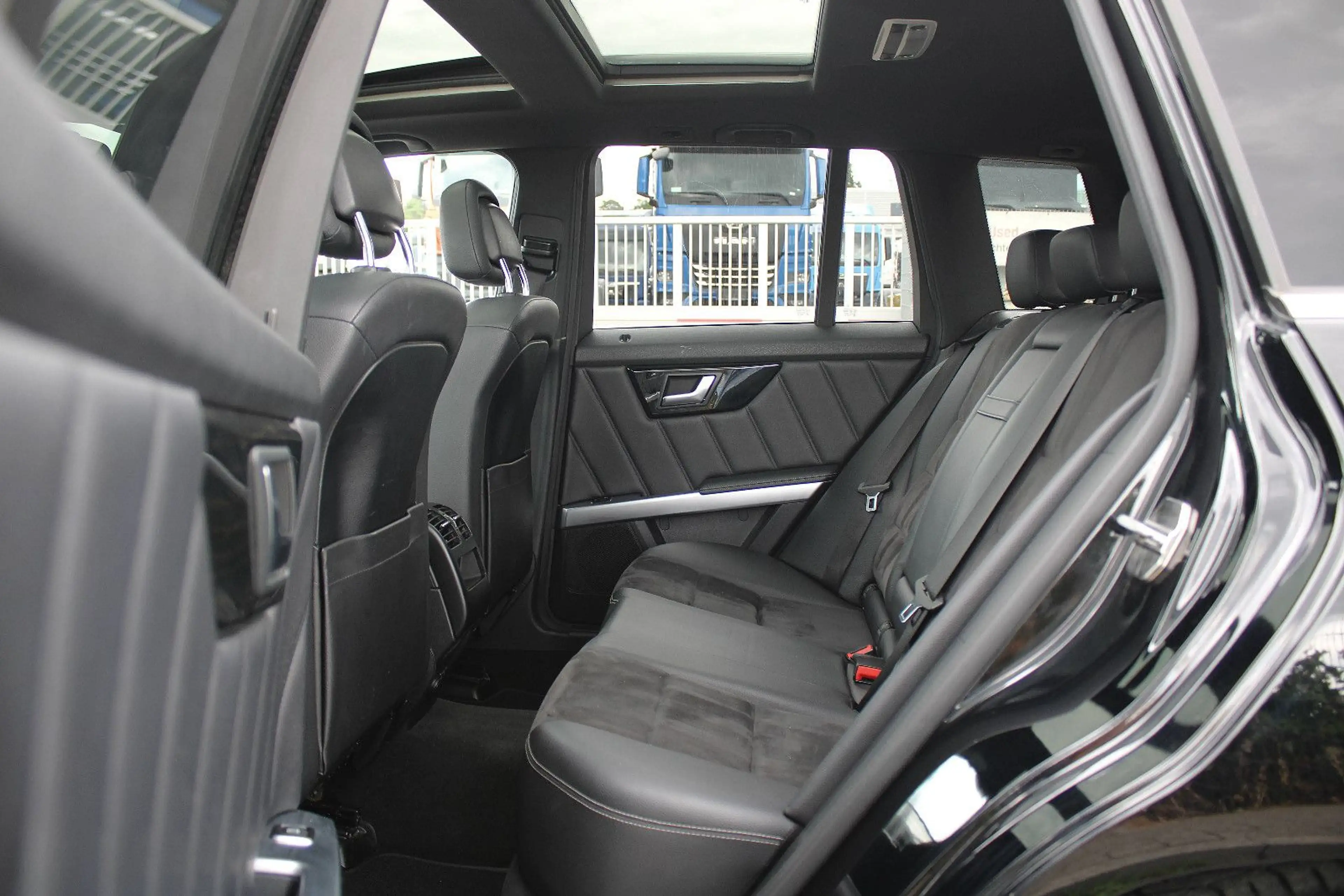 Mercedes-Benz GLK 350 CDI 4M *Sportpaket/Pano/AHK!/Leder/20'!* — photo 14