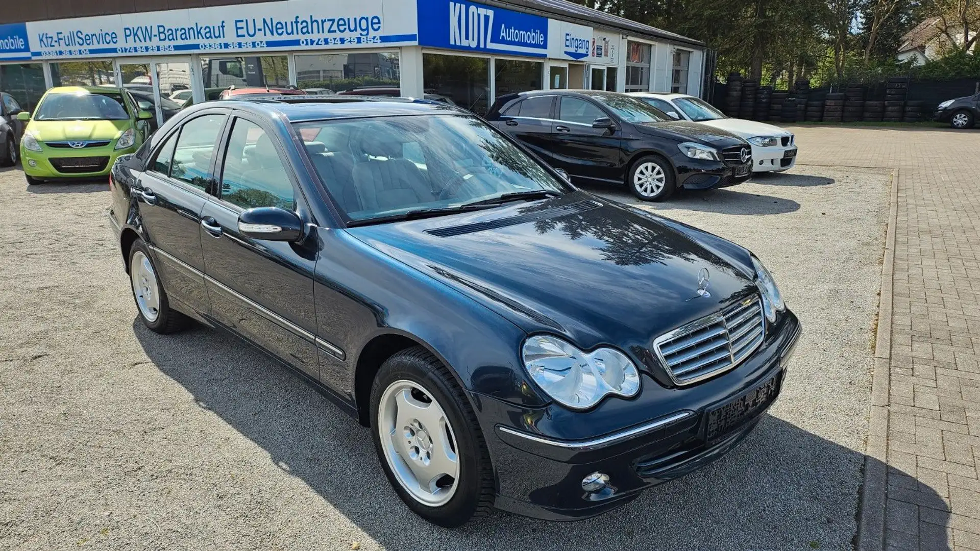 Mercedes-Benz C 200 Zwart - 1