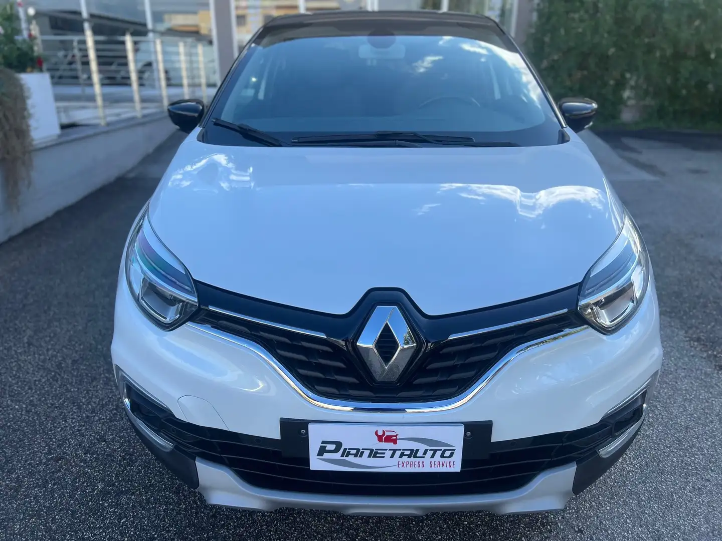 Renault Captur 1.5 dci Sport 90cv edc AUTO RESTYLING NAVI/CAMERA Blanc - 2