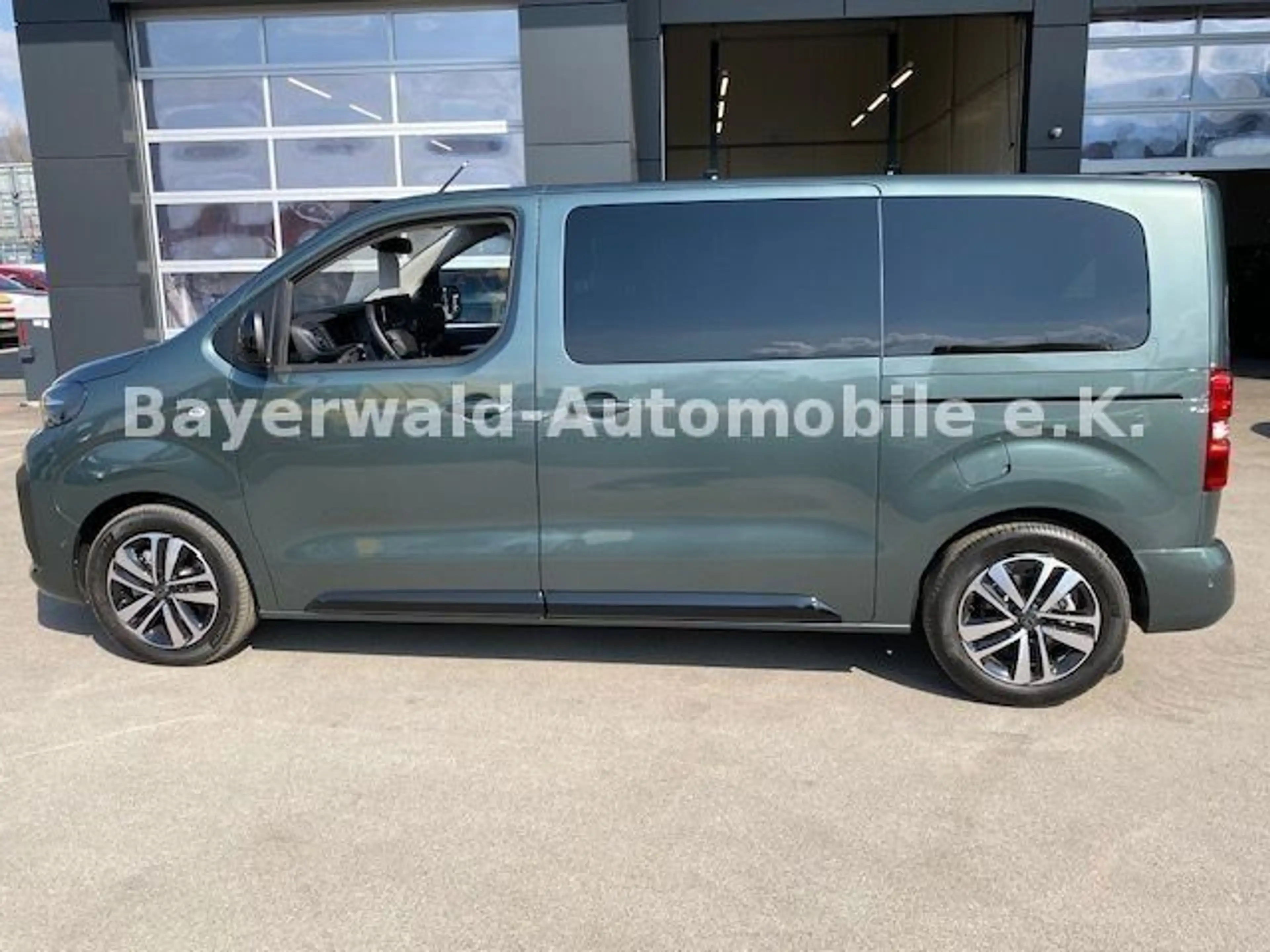 Peugeot Traveller Allure 2,2 Diesel diverse teilw sofort — photo 11