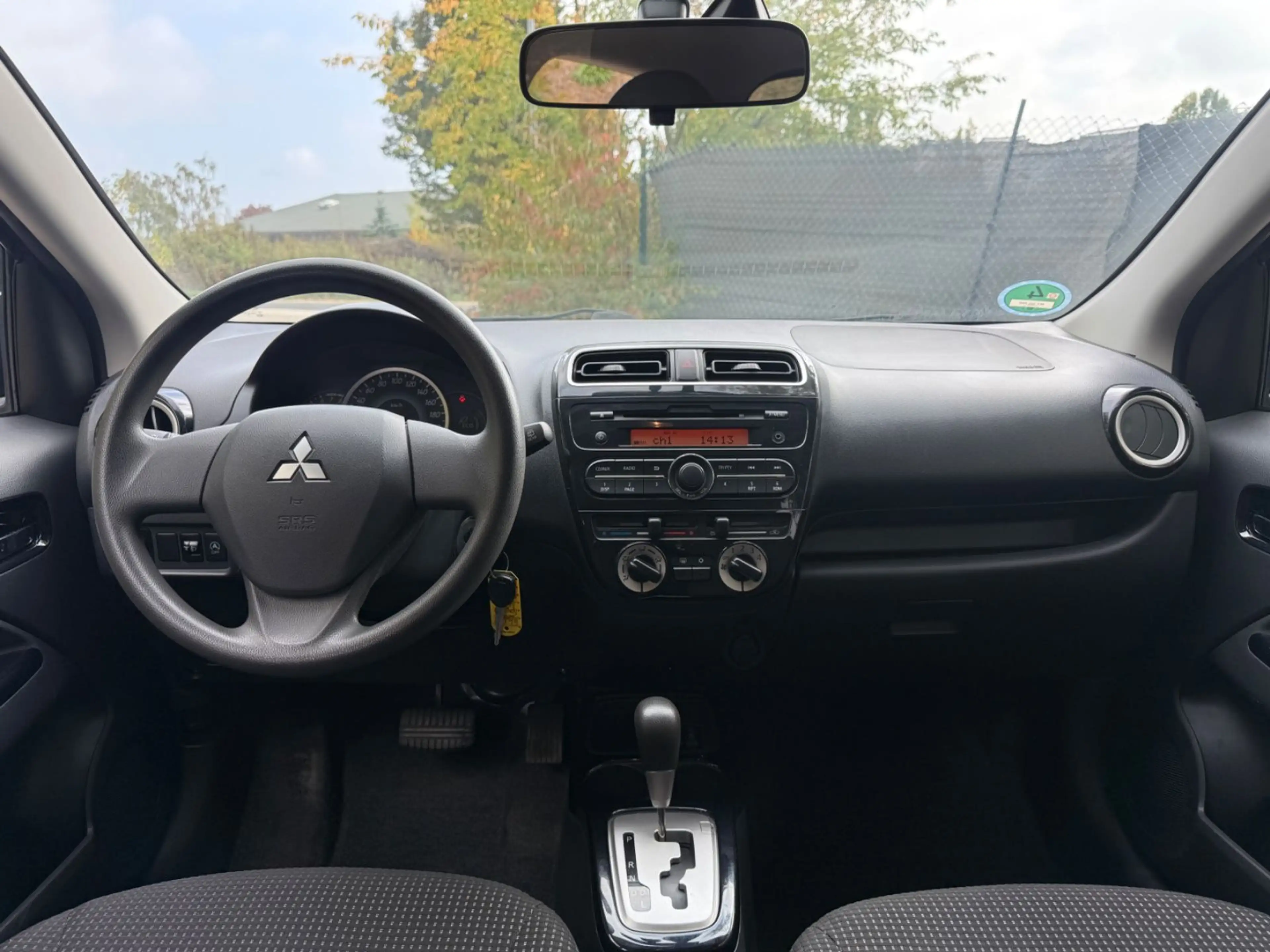 Mitsubishi Space Star Light — photo 9