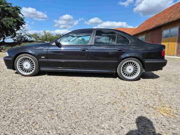 B10 V8 Limousine Switch Tronic