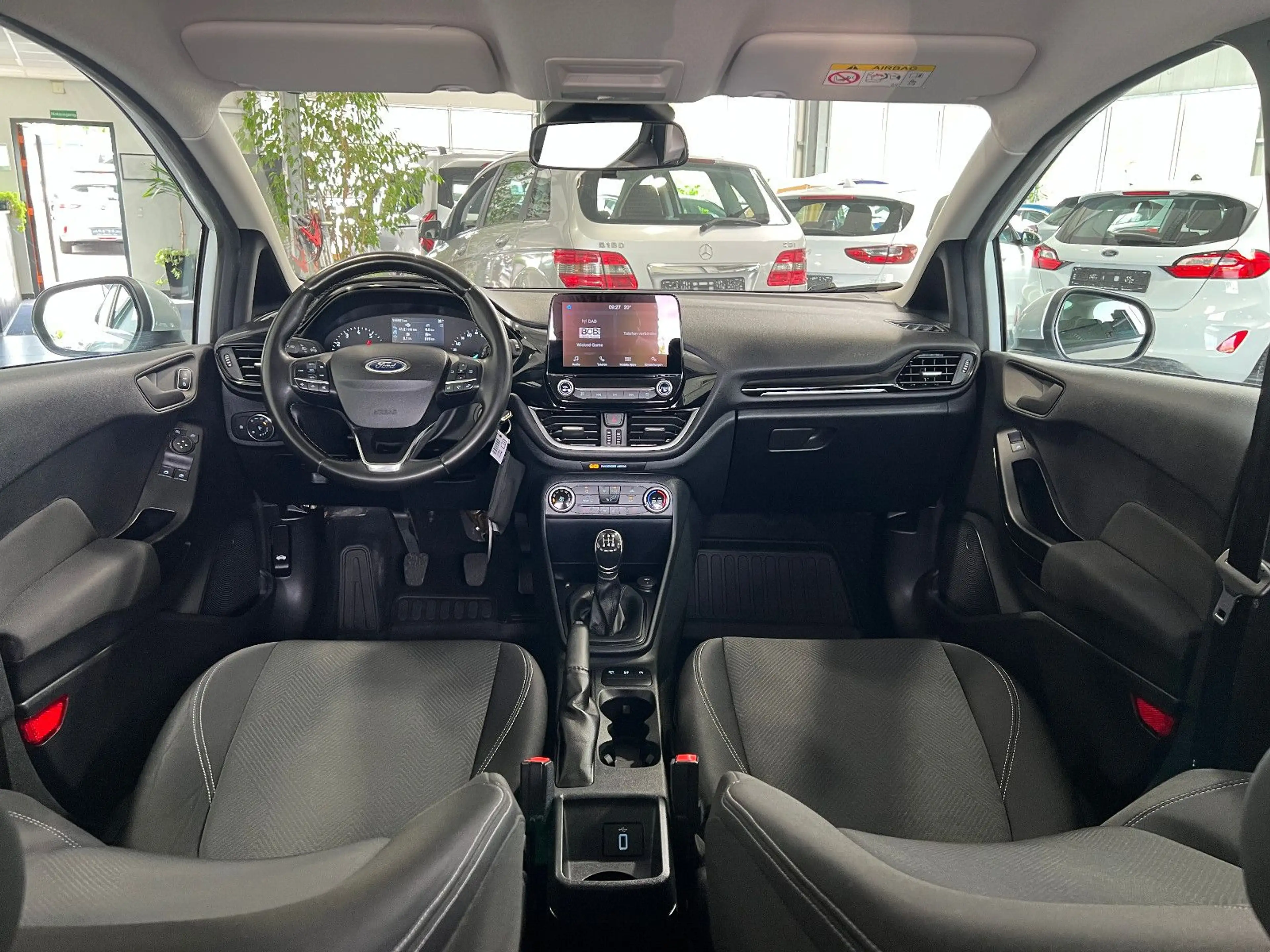 Ford Fiesta 1.1 **LED*Klima*SHZ*Tempomat** — photo 10