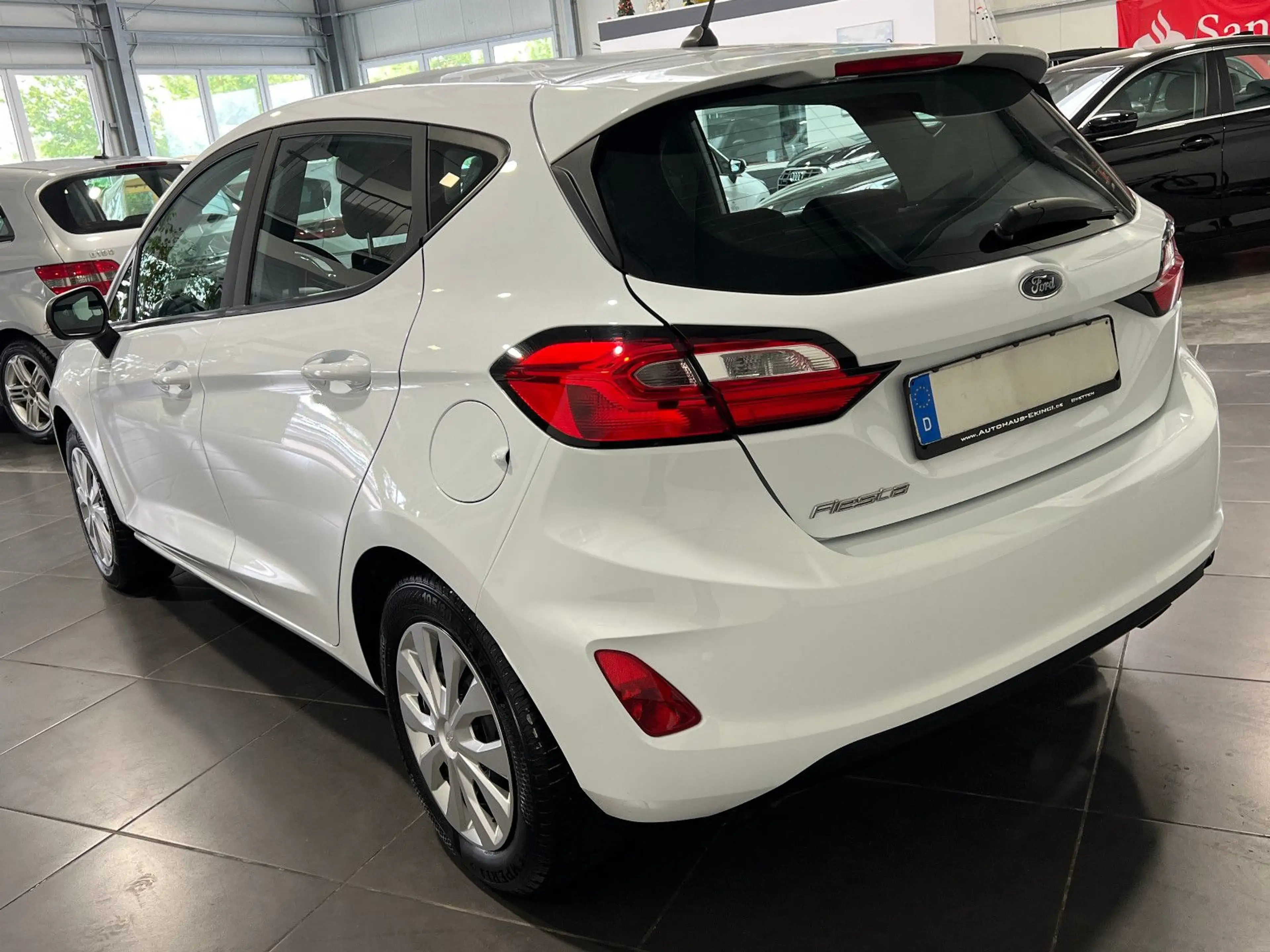 Ford Fiesta 1.1 **LED*Klima*SHZ*Tempomat** — photo 3