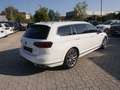 Volkswagen Passat Variant Business 2,0 SCR TDI DSG *R-LINE+MATRIX+VIRTUAL* Weiß - thumbnail 4
