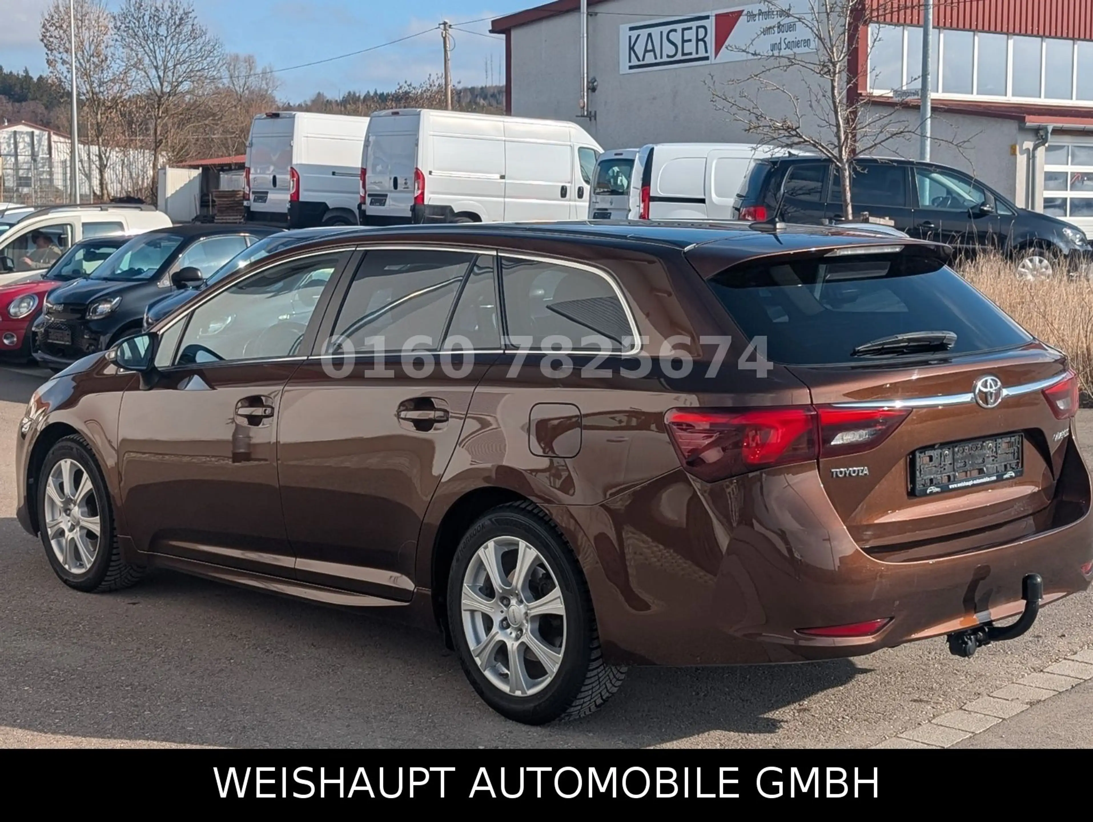 Toyota Avensis Touring Sports Business Edition-AHK-Navi — photo 4
