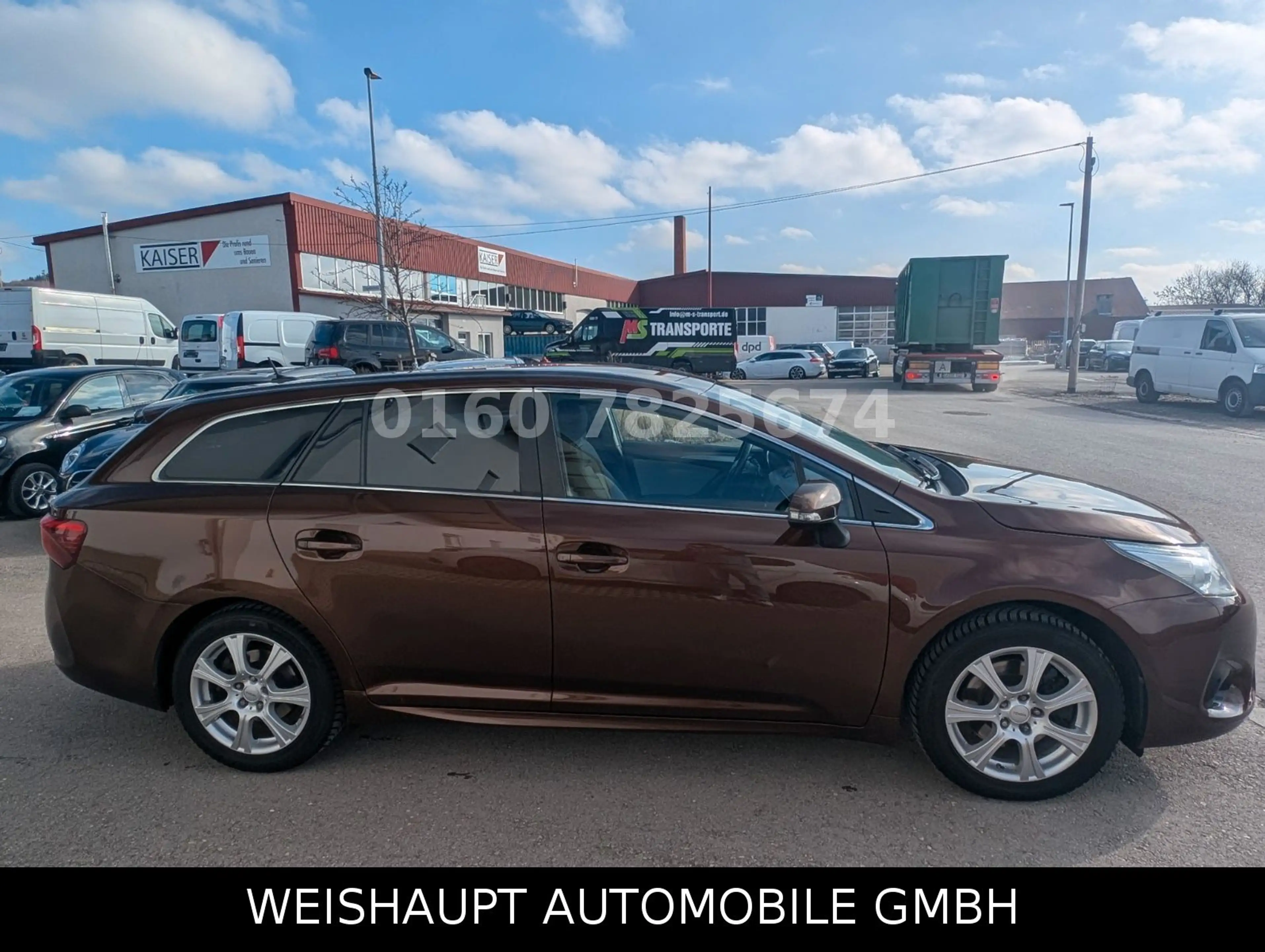 Toyota Avensis Touring Sports Business Edition-AHK-Navi — photo 6