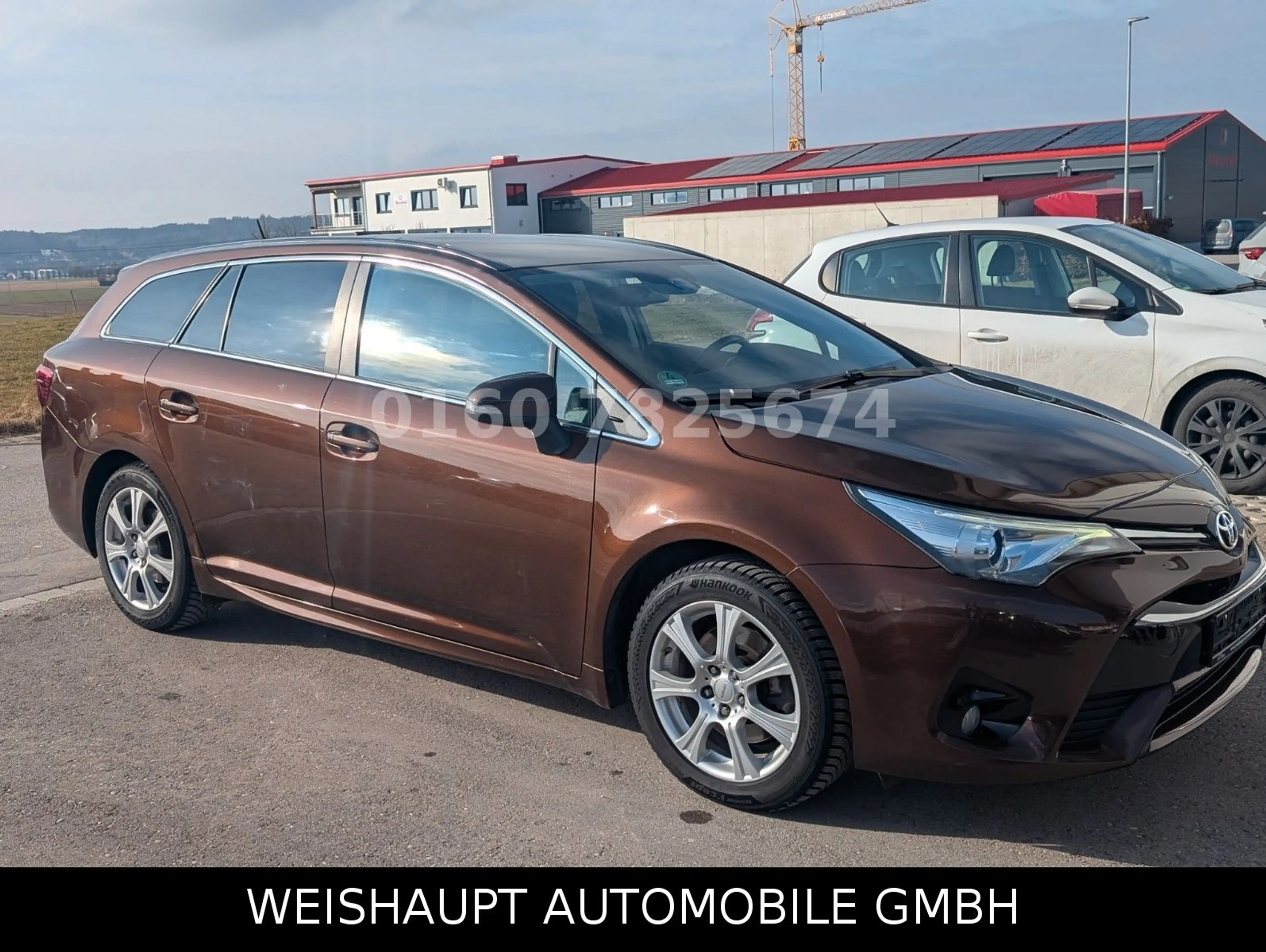 Toyota Avensis Touring Sports Business Edition-AHK-Navi — photo 12
