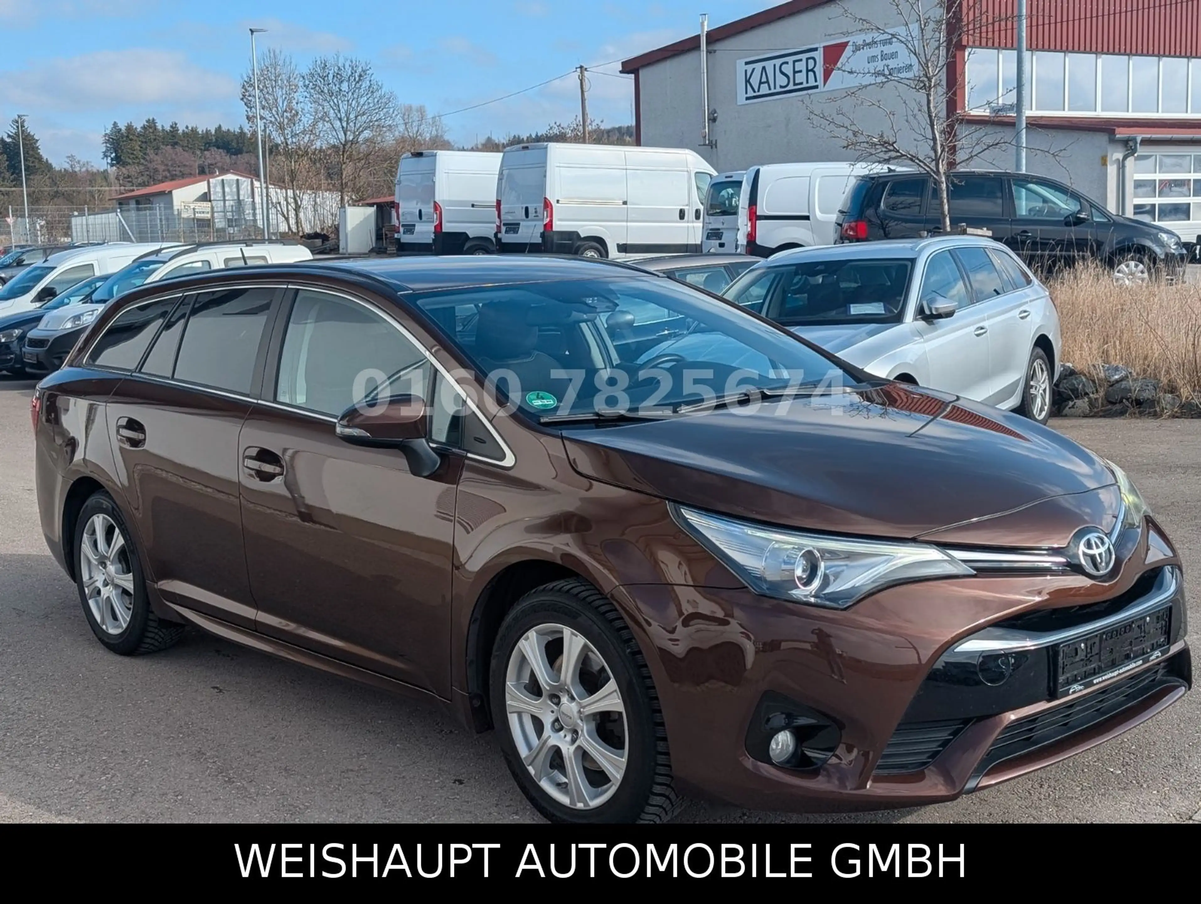 Toyota Avensis Touring Sports Business Edition-AHK-Navi