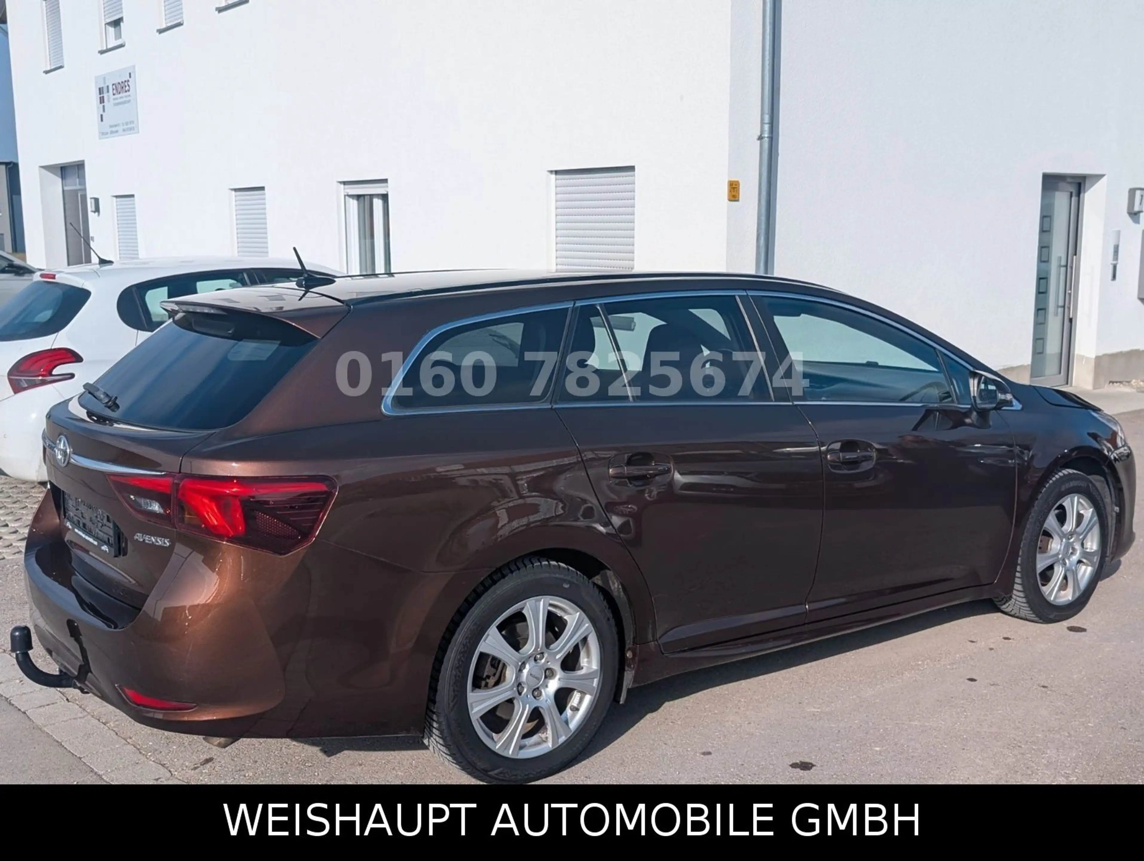 Toyota Avensis Touring Sports Business Edition-AHK-Navi — photo 13