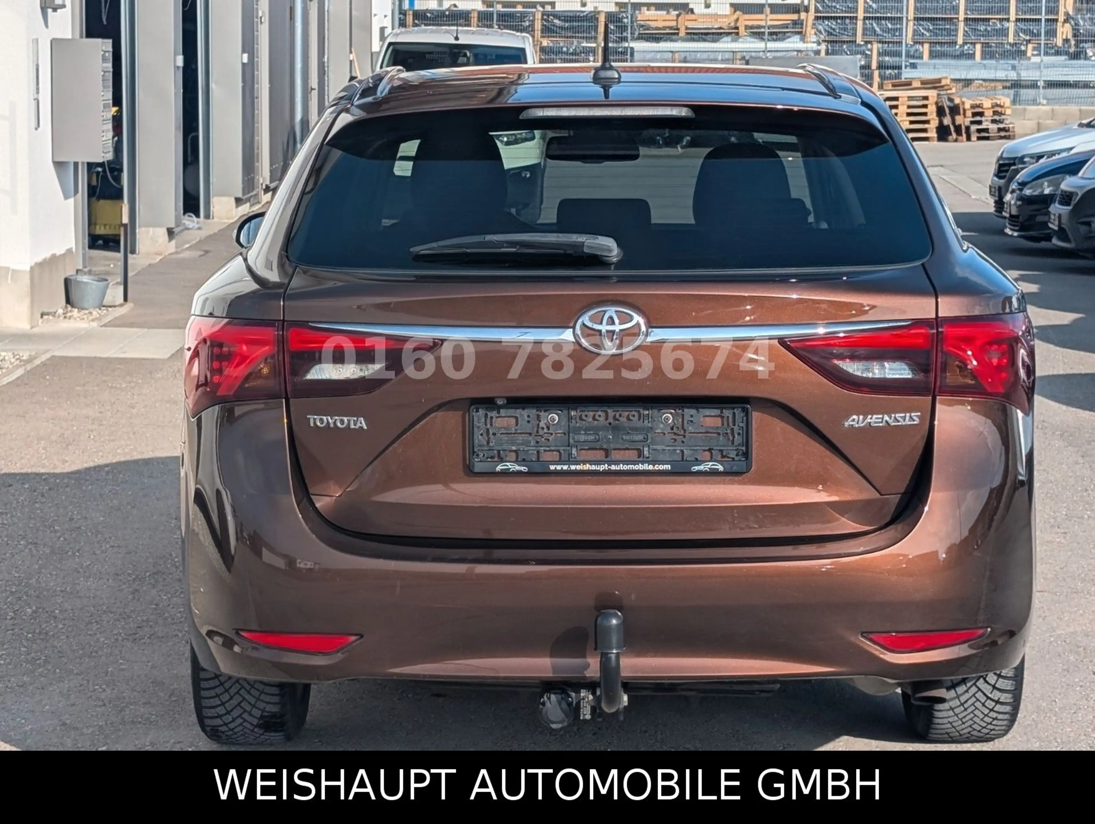 Toyota Avensis Touring Sports Business Edition-AHK-Navi — photo 14