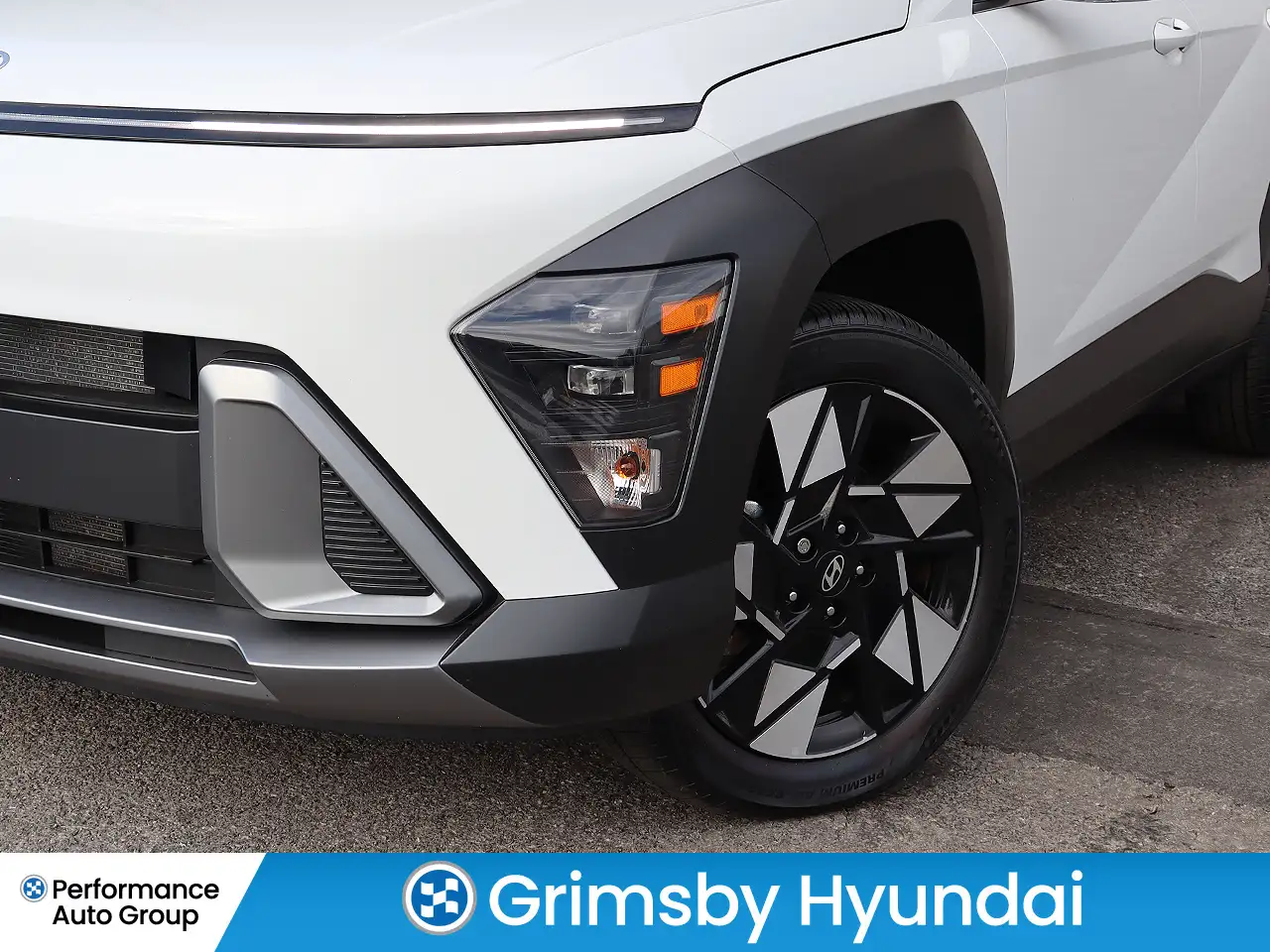 Hyundai KONA снимка Hyundai KONA