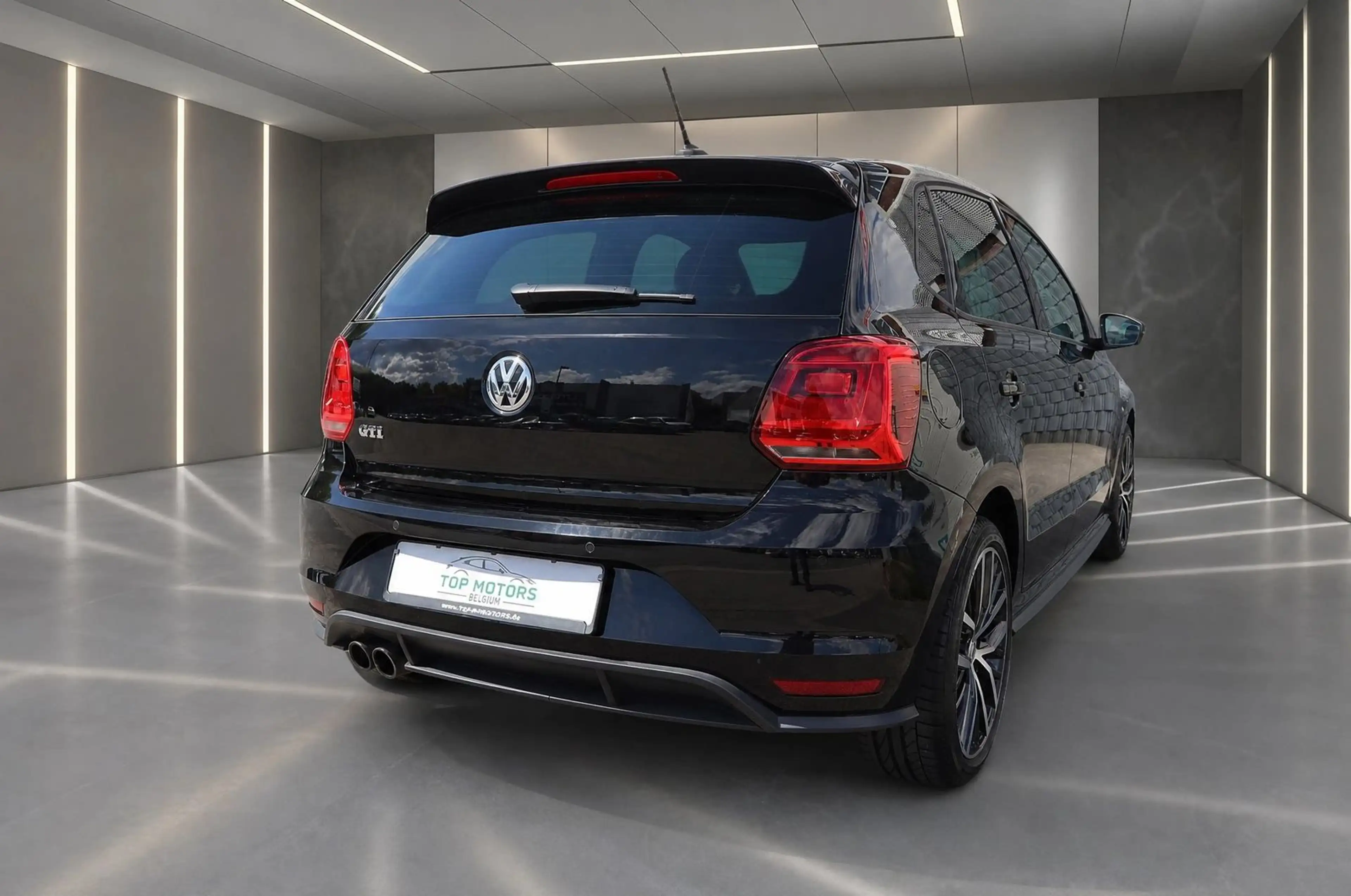 Volkswagen Polo V GTI  1 Hand — photo 5
