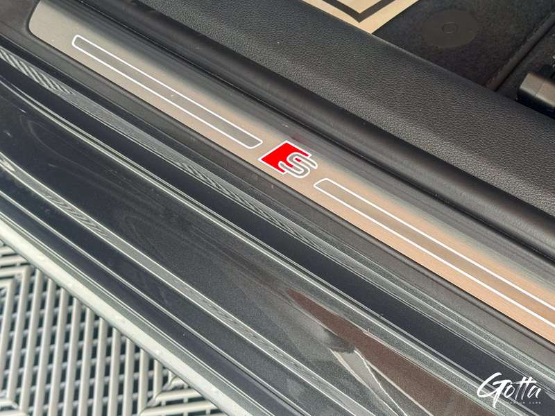 Photo du véhicule Audi A4