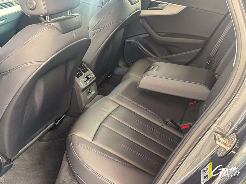 Photo du véhicule Audi A4