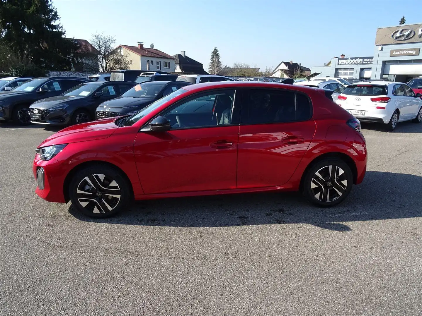 Peugeot 208 PureTech 100 S&S Allure Rot - 2