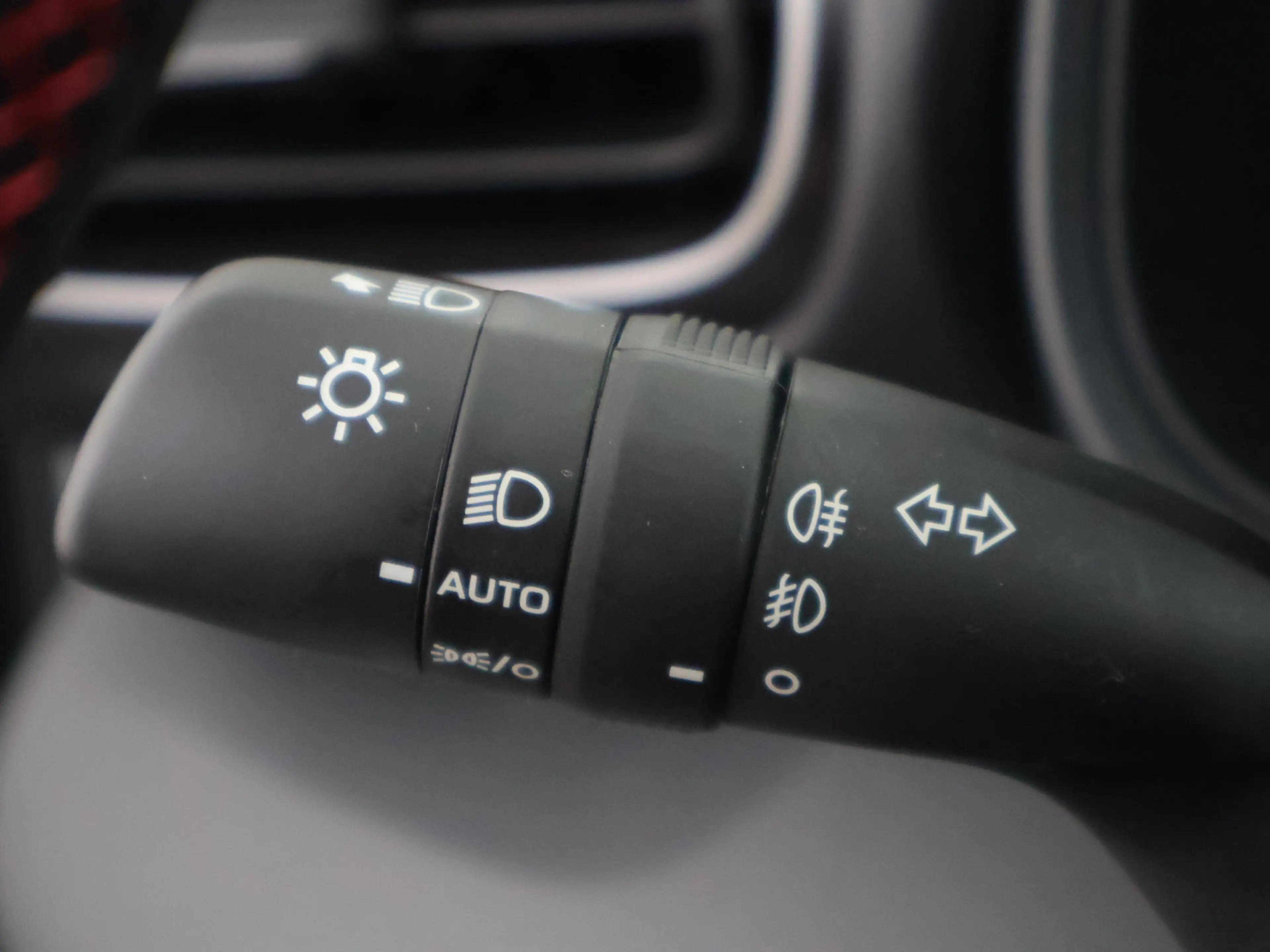Toyota Yaris 1.5 Hybrid 130 GR SPORT — photo 18