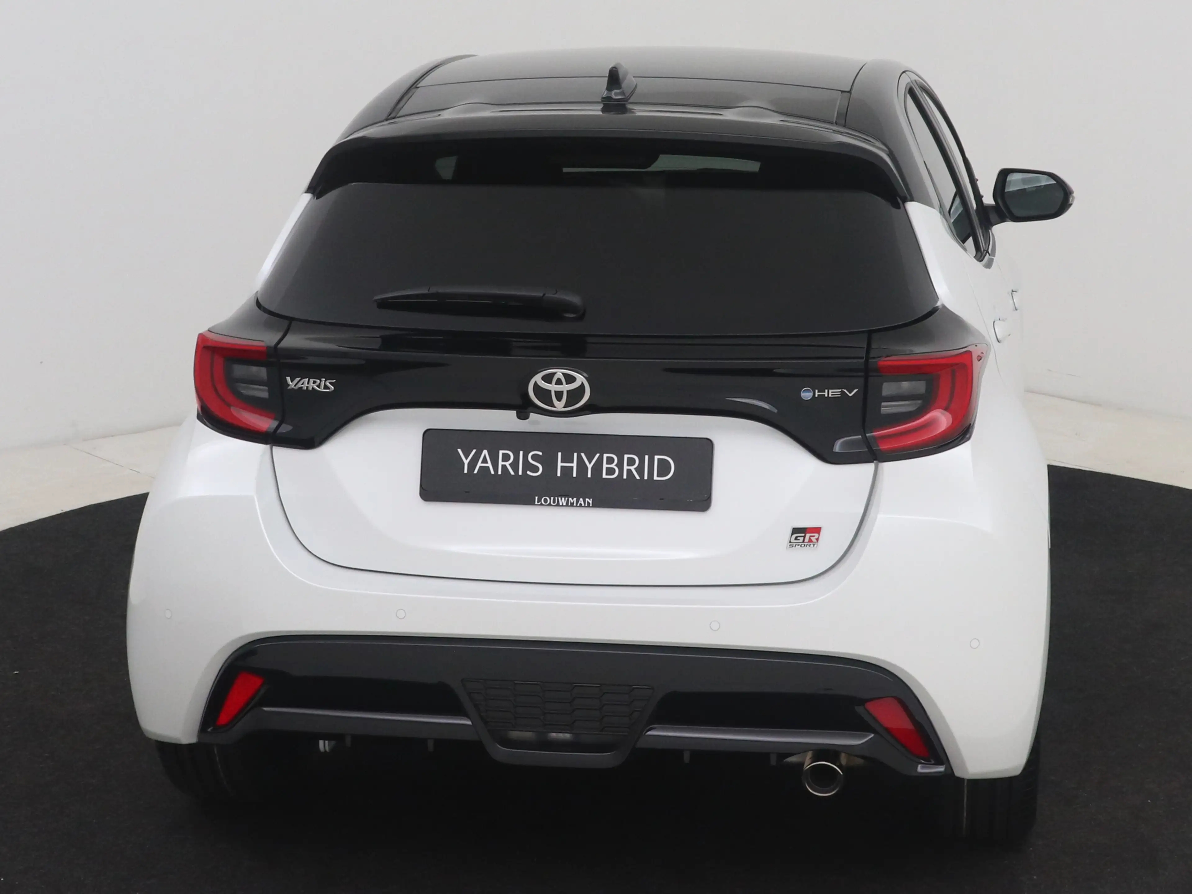 Toyota Yaris 1.5 Hybrid 130 GR SPORT — photo 25