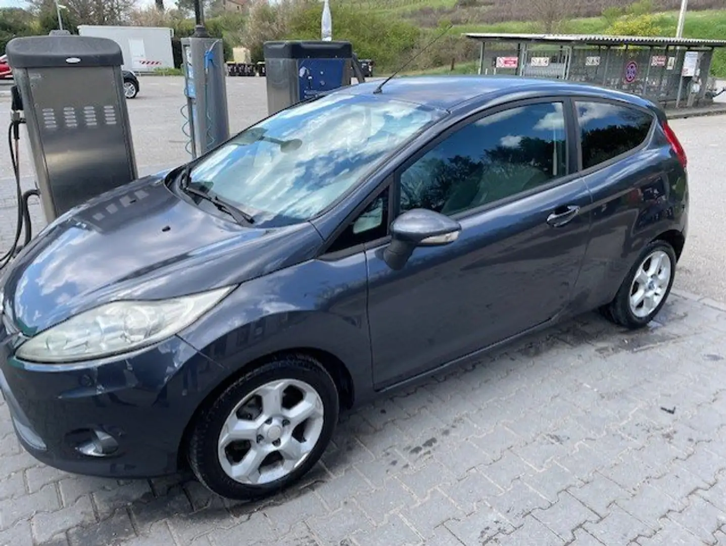 Ford Fiesta Fiesta VI 2009 3p 1.4 tdci Titanium Nero - 1