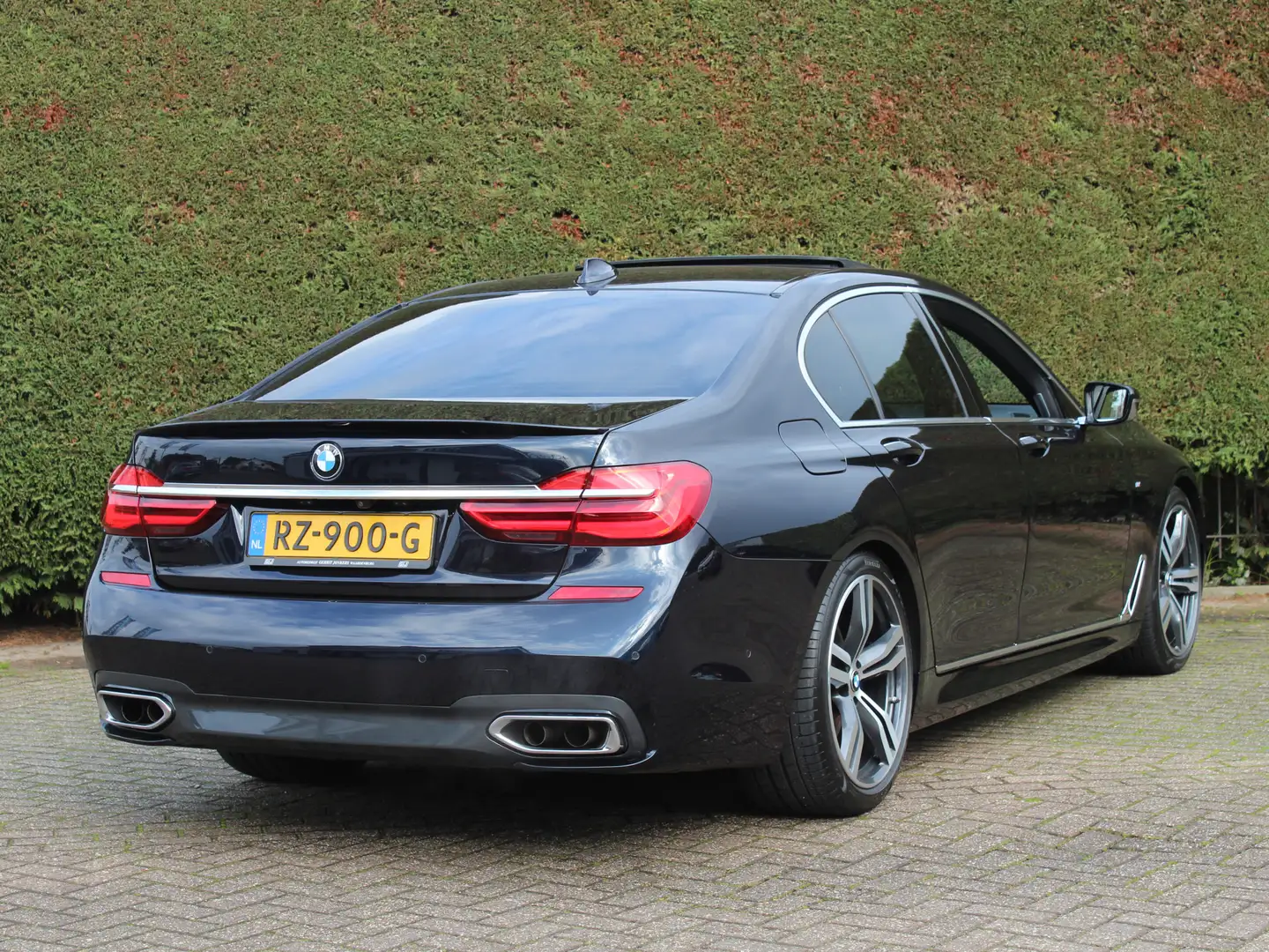 BMW 750 7-serie 750i xDrive High Executive | Bowers en Wil Azul - 2