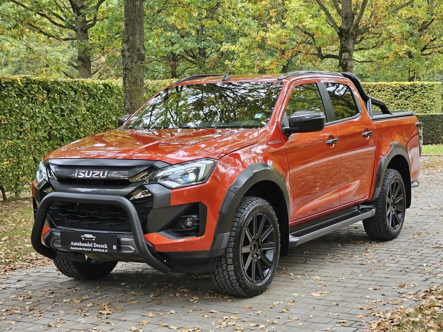 Isuzu D-Max V-cross dubbele cabine | AUTOMAAT | FULL OPTION Orange - 2