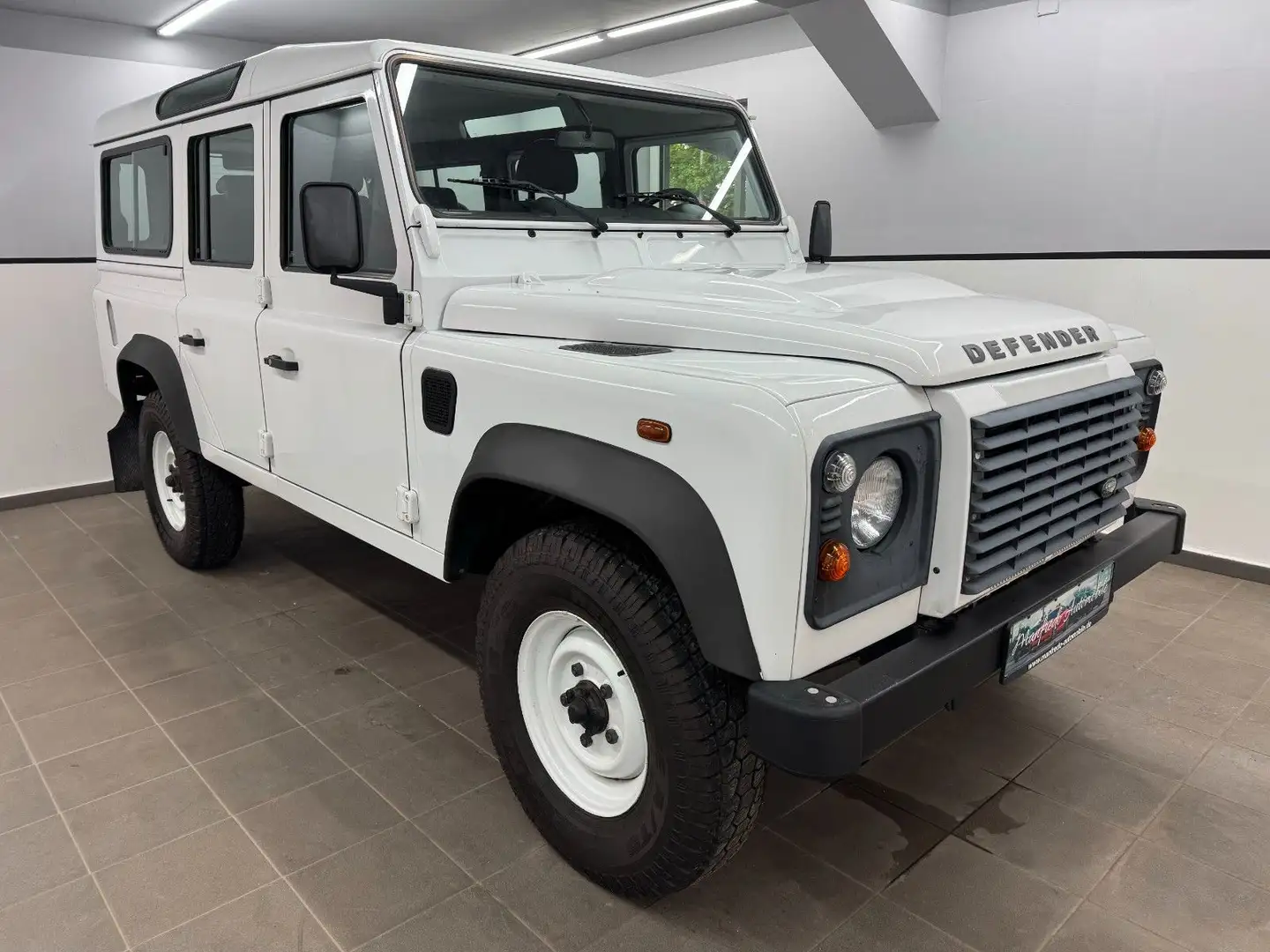 Land Rover Defender 110 TD4 Station Wagon SE/KLIMA/TOP ZUST Weiß - 2