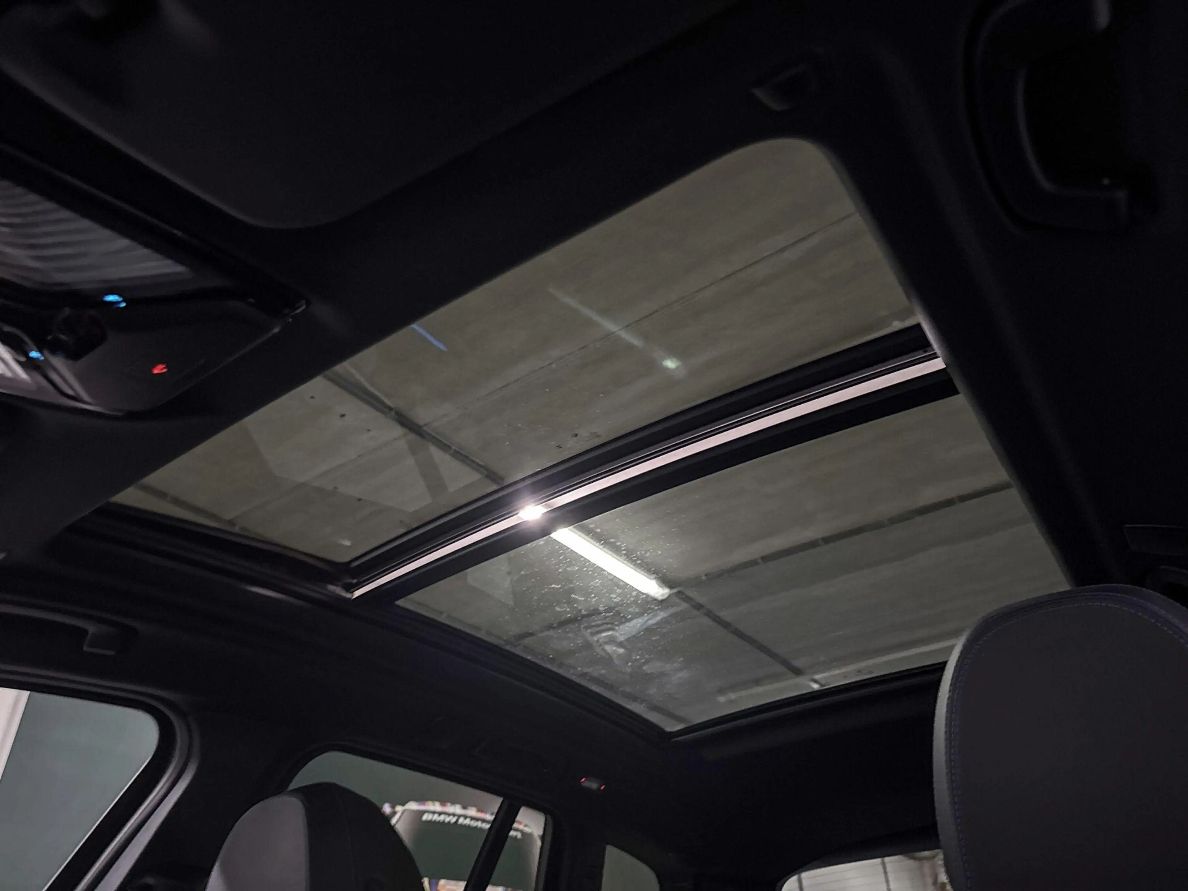 BMW iX3 High Executive 80 kWh — photo 11