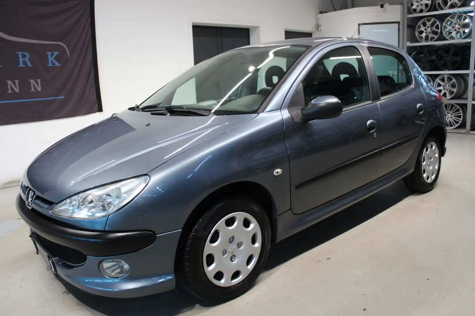 Peugeot 206 Grand Filou Cool*SERVO*KLIMA*ABS Grijs - 1