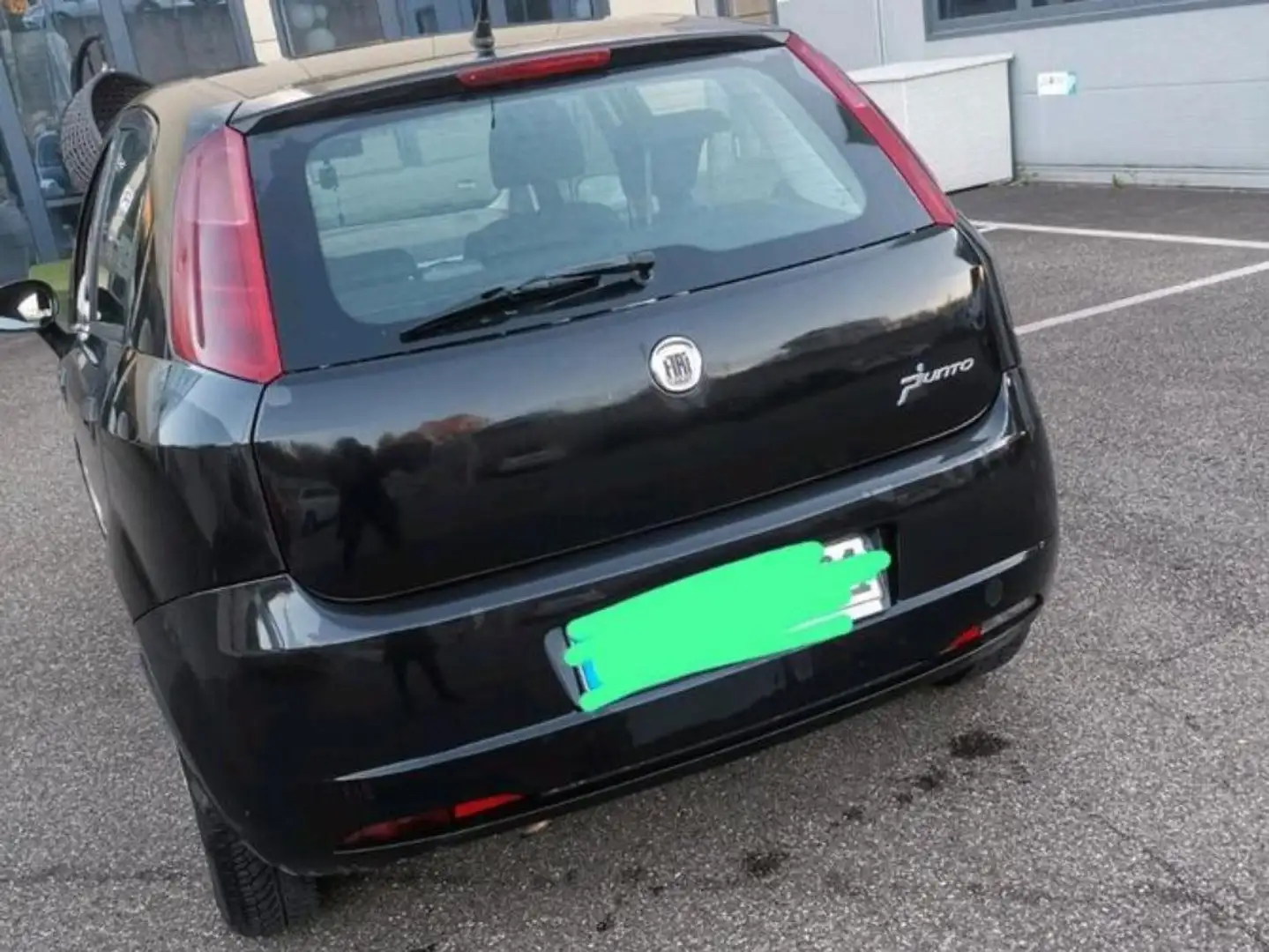 Fiat Punto 4 türig  TÜV NEU Schwarz - 1