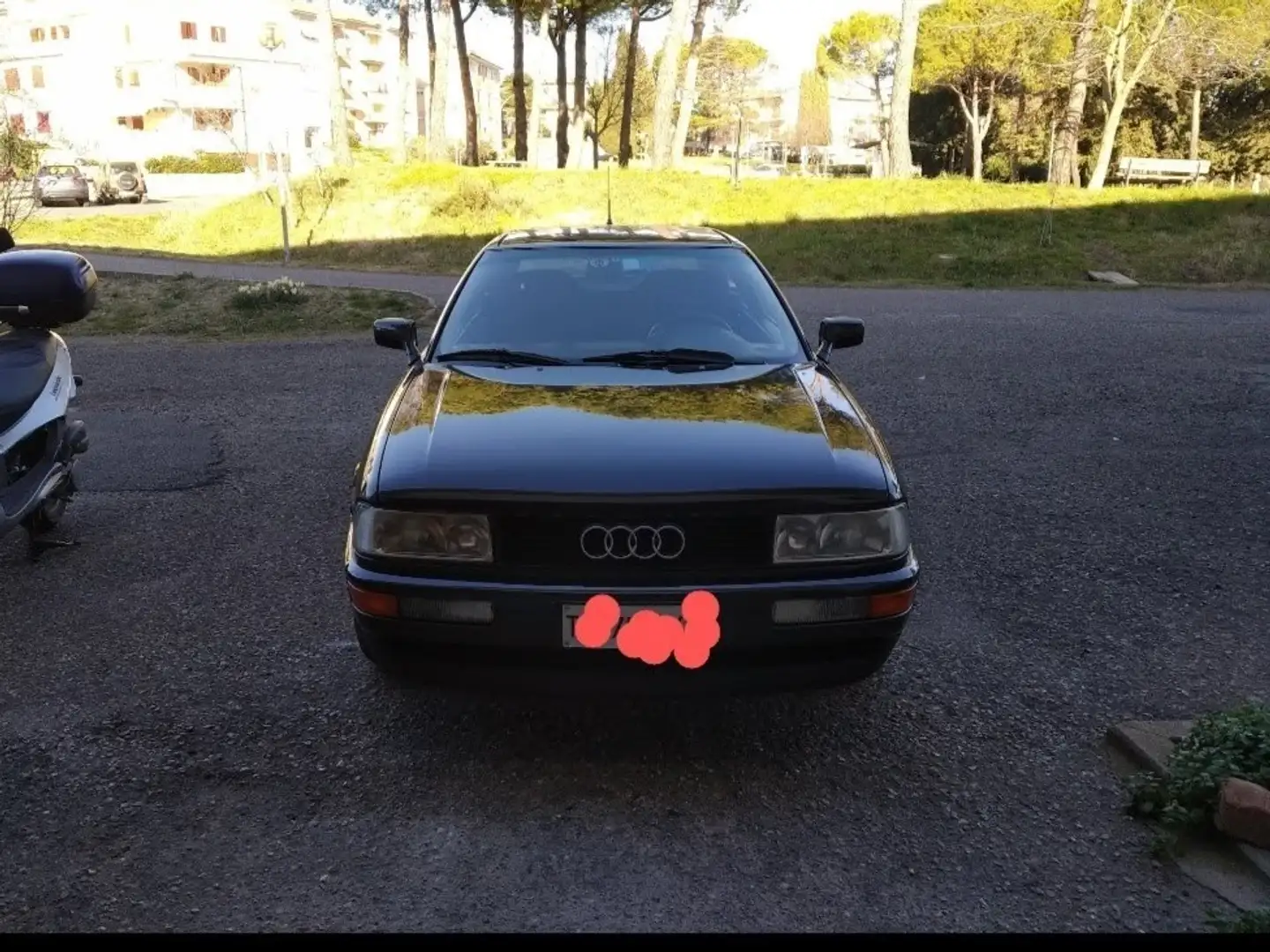 Audi Coupe 1.8 Чорний - 1