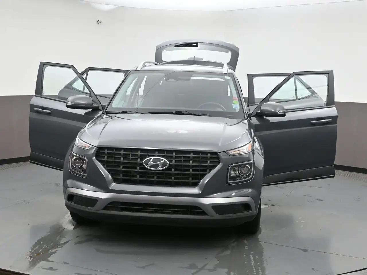 Hyundai Venue снимка Hyundai Venue