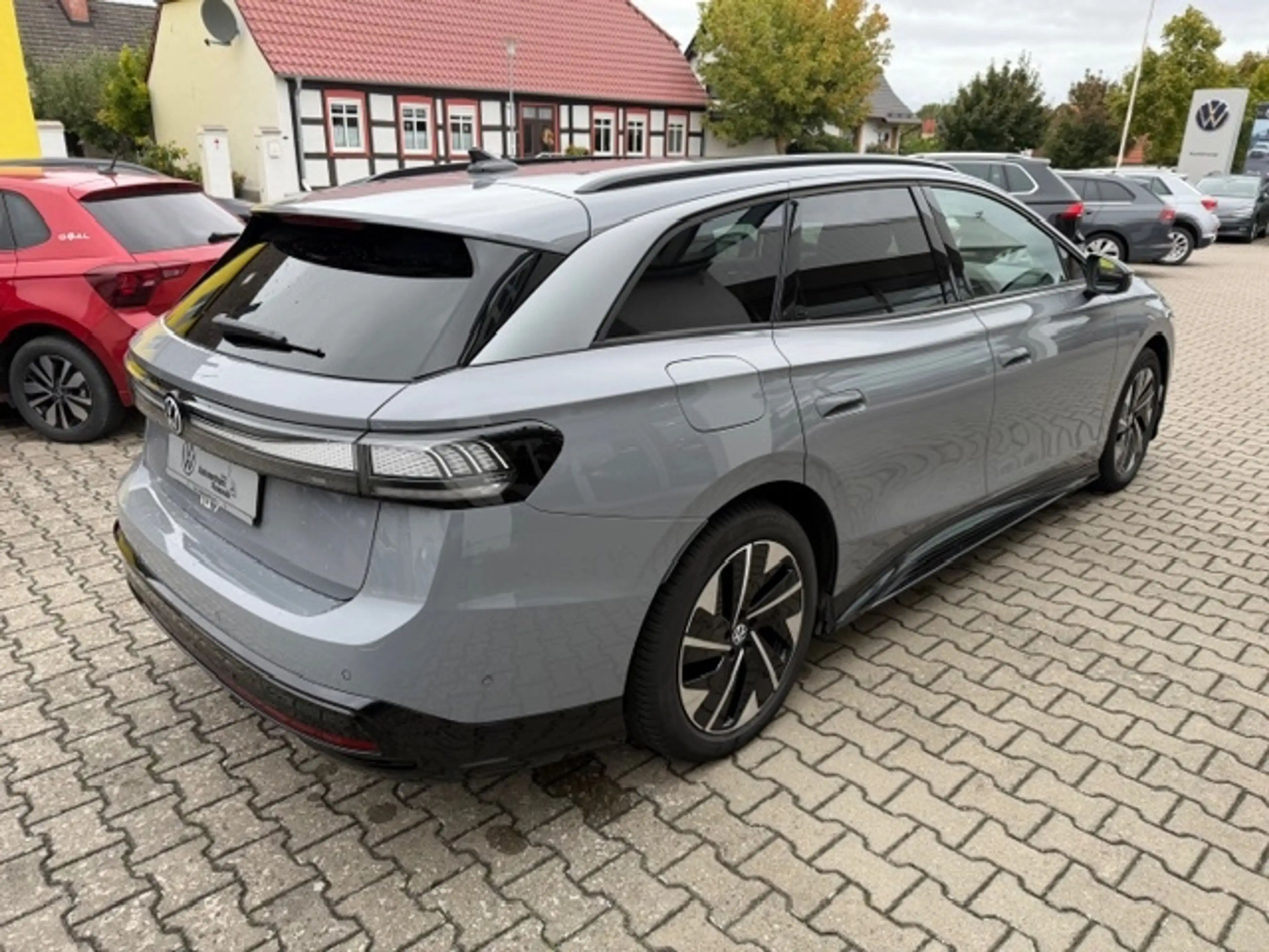 Volkswagen ID.7 Tourer Pro S 210 KW 91 KWh — photo 7