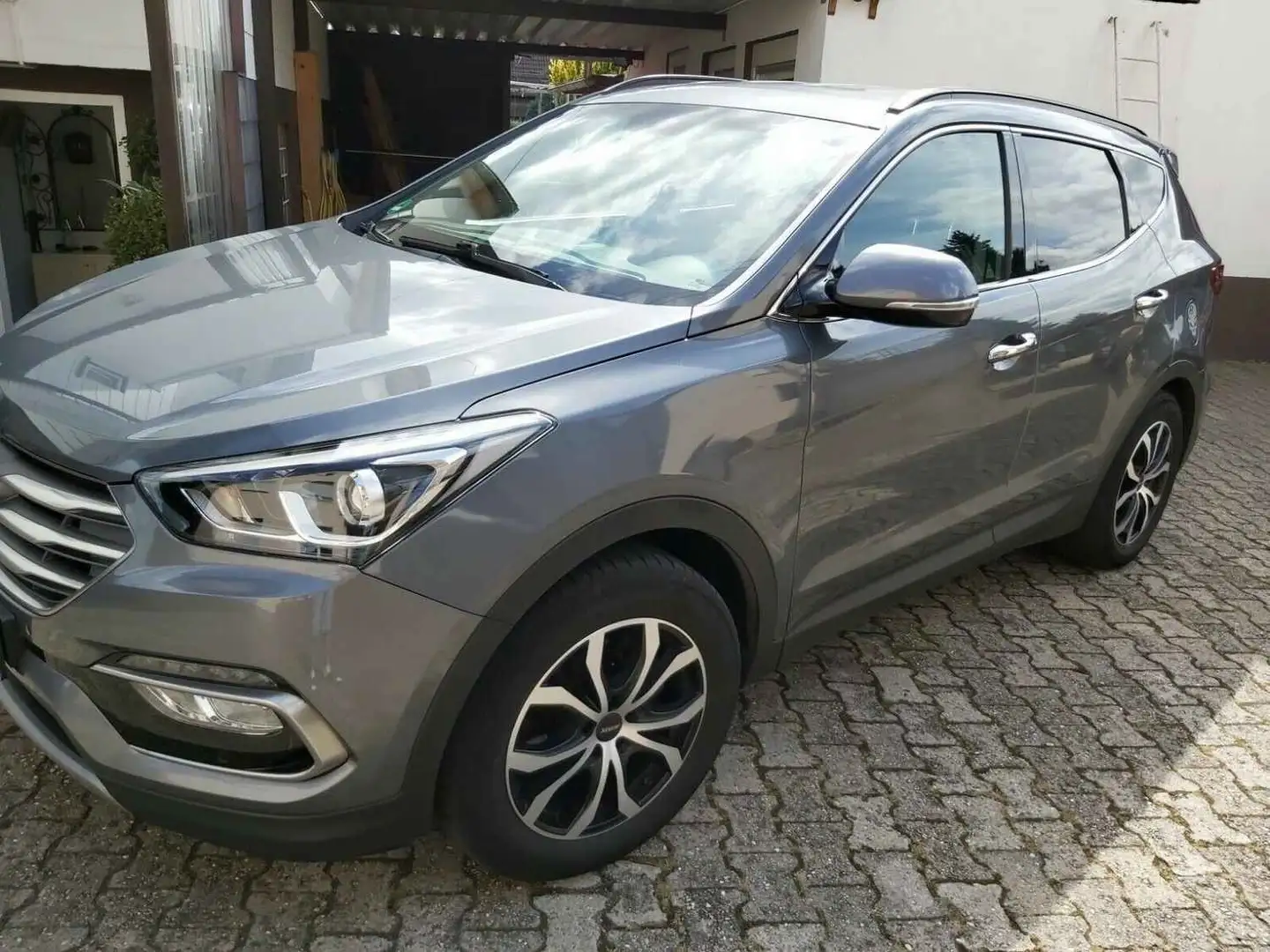 Hyundai SANTA FE blue 2.2 CRDI 2WD Automatik Family+ Gris - 2