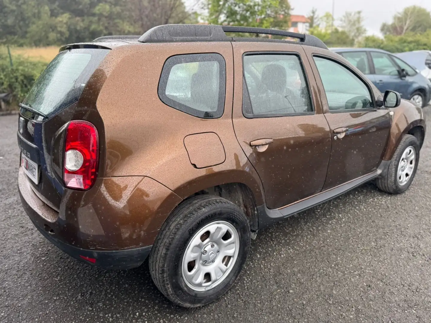 Dacia Duster 1.6 Laureate Marrón - 2