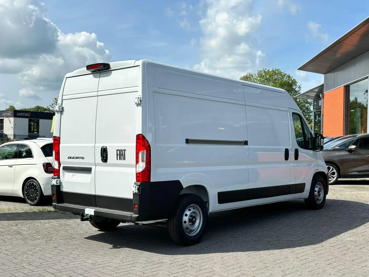 Fiat Ducato 2.2 MultiJet 180 S&S L3H2 3.5t Uit voorraad leverb Wit - 2